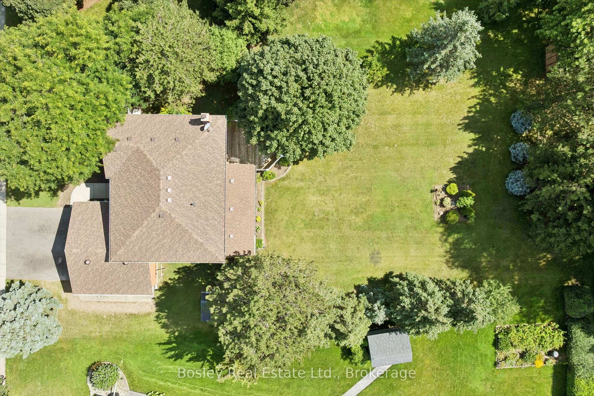 Photo 37 of 240 St Ann Avenue, Wilmot — HOMEH