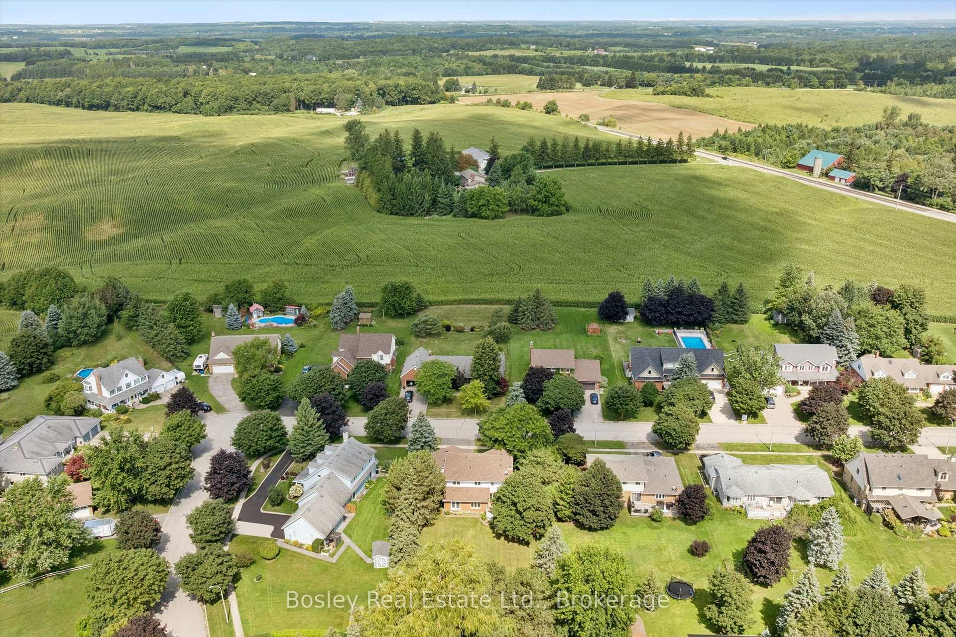 Photo 38 of 240 St Ann Avenue, Wilmot — HOMEH