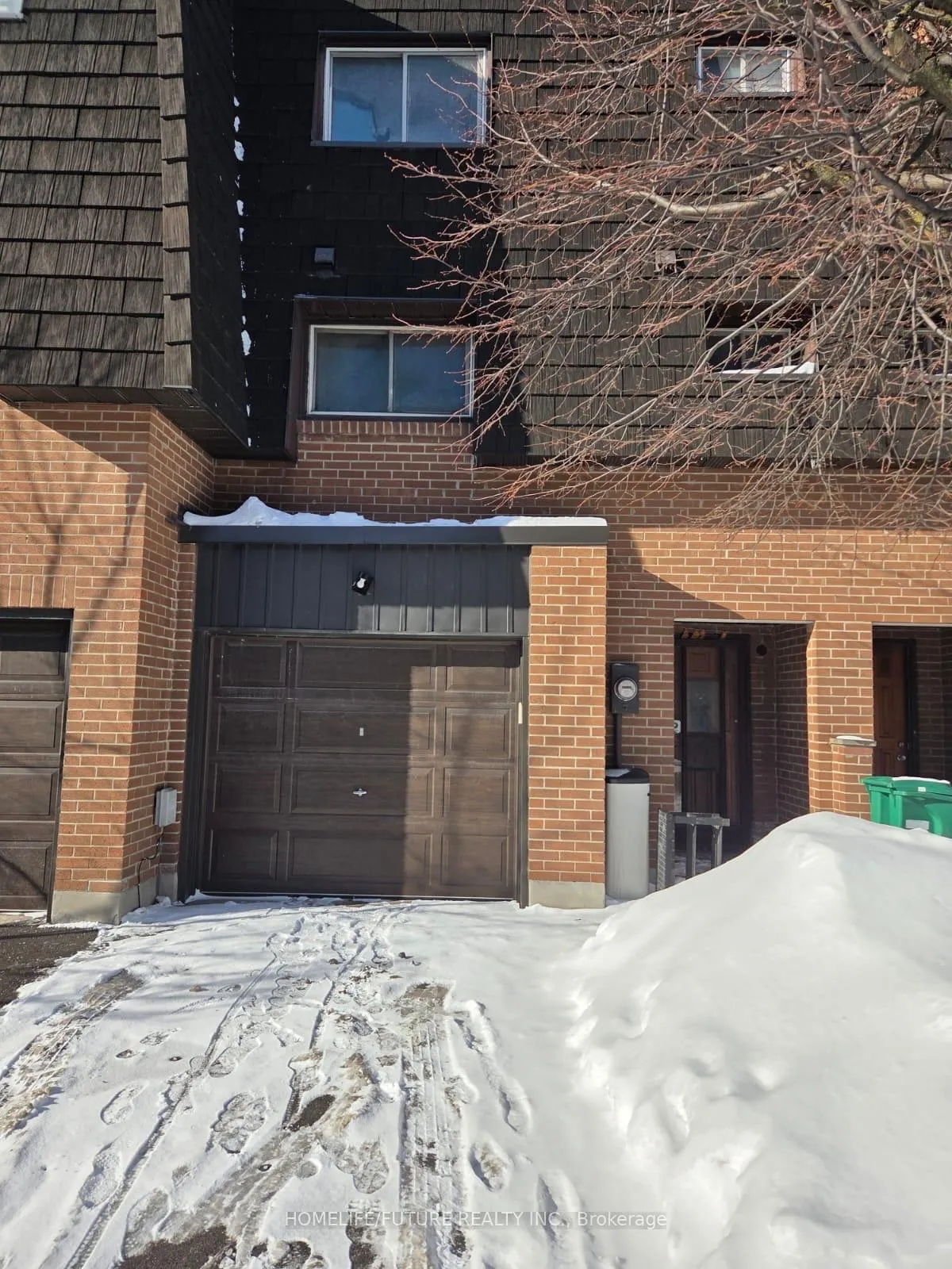 Photo 1 of Unit 37, 4 Darras Court, Brampton, Southgate — HOMEH