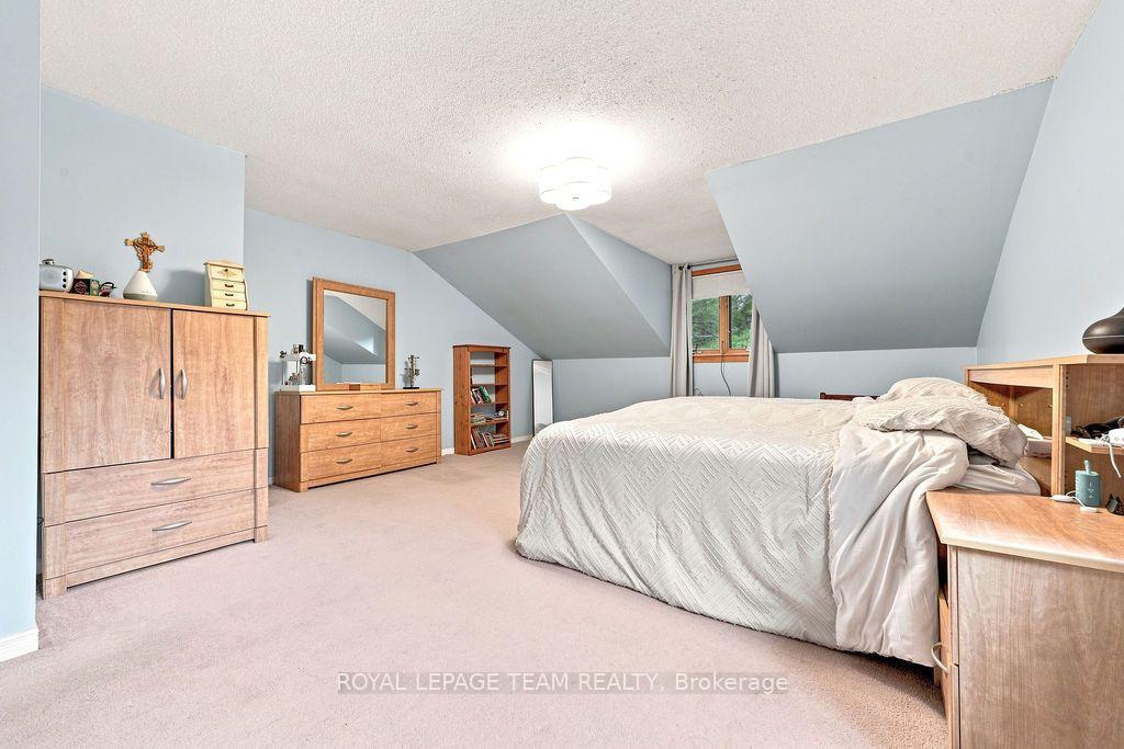Photo 33 of 2193 Foymount Road, Bonnechere Valley, Eganville/Bonnechere Twp — HOMEH