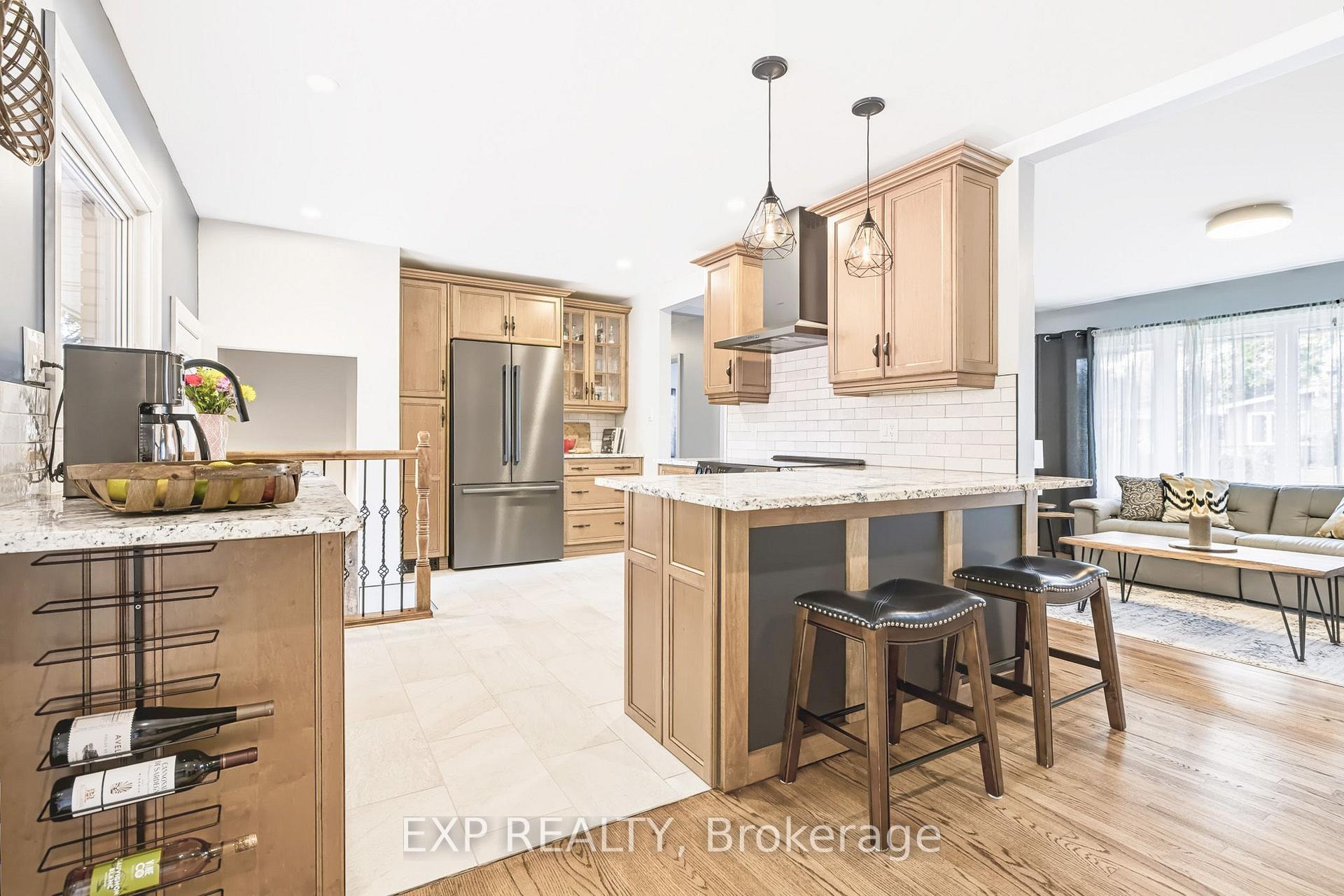 Photo 15 of 61 Ridgefield Crescent, Ottawa, Arbeatha Park — HOMEH