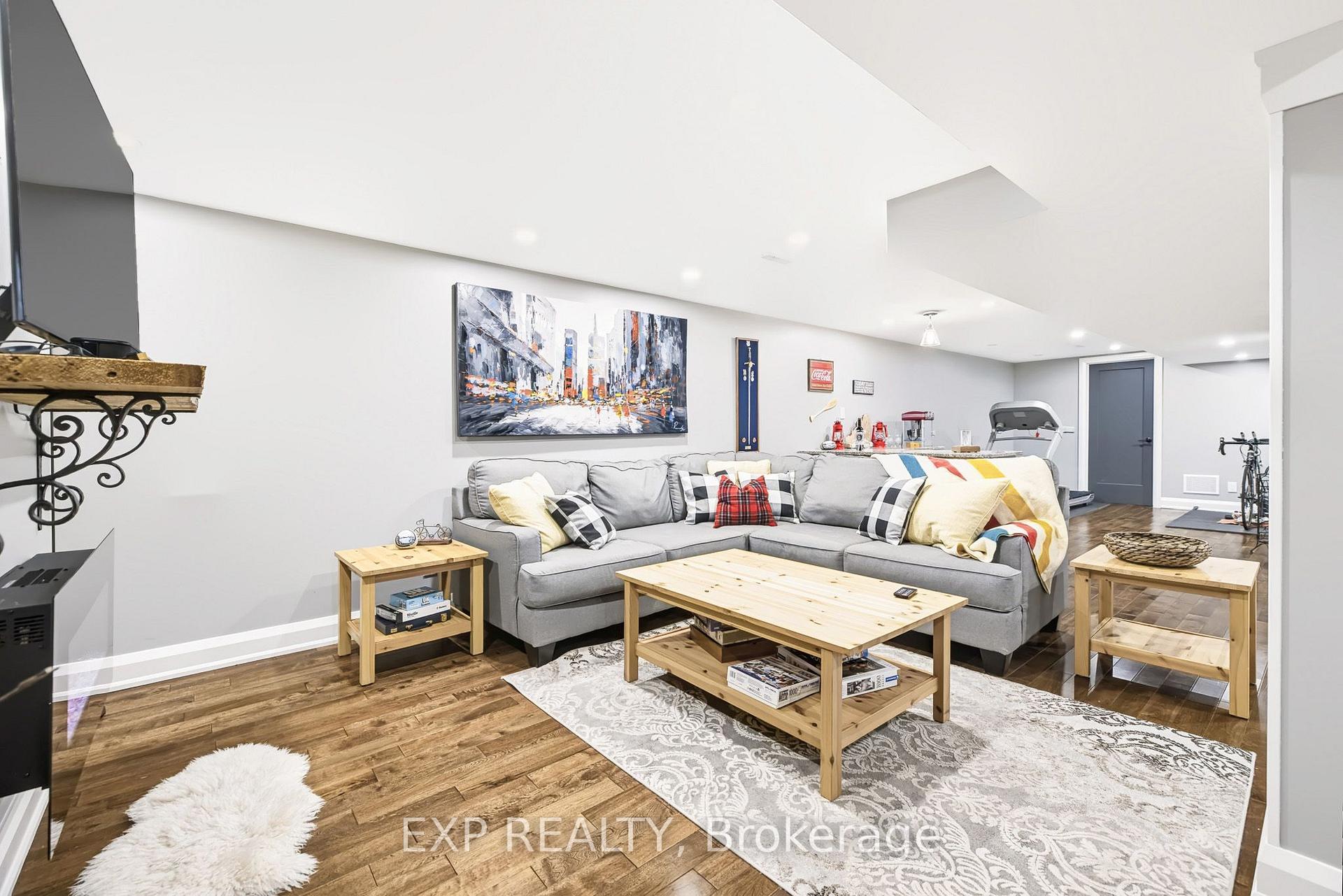 Photo 29 of 61 Ridgefield Crescent, Ottawa, Arbeatha Park — HOMEH