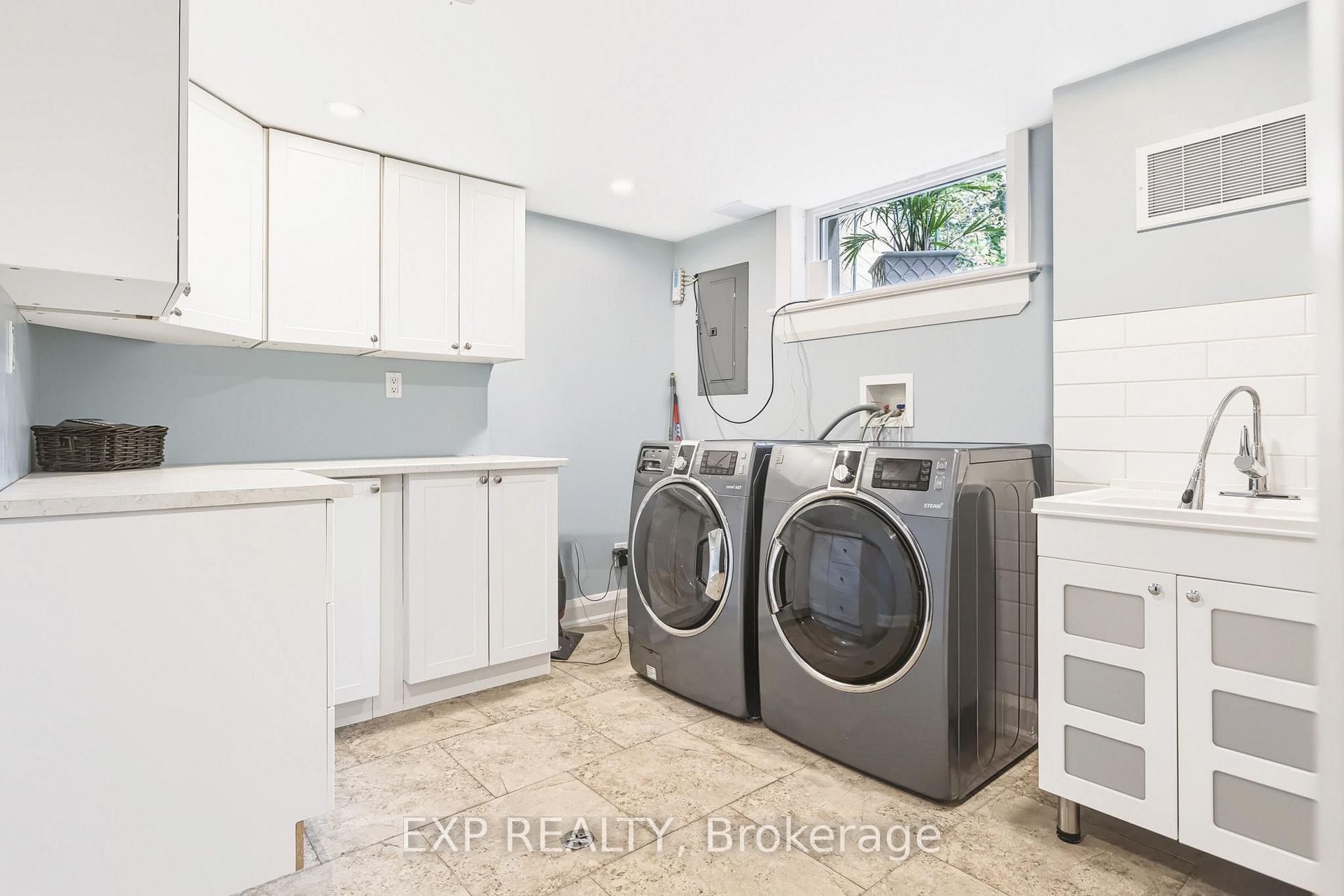 Photo 36 of 61 Ridgefield Crescent, Ottawa, Arbeatha Park — HOMEH