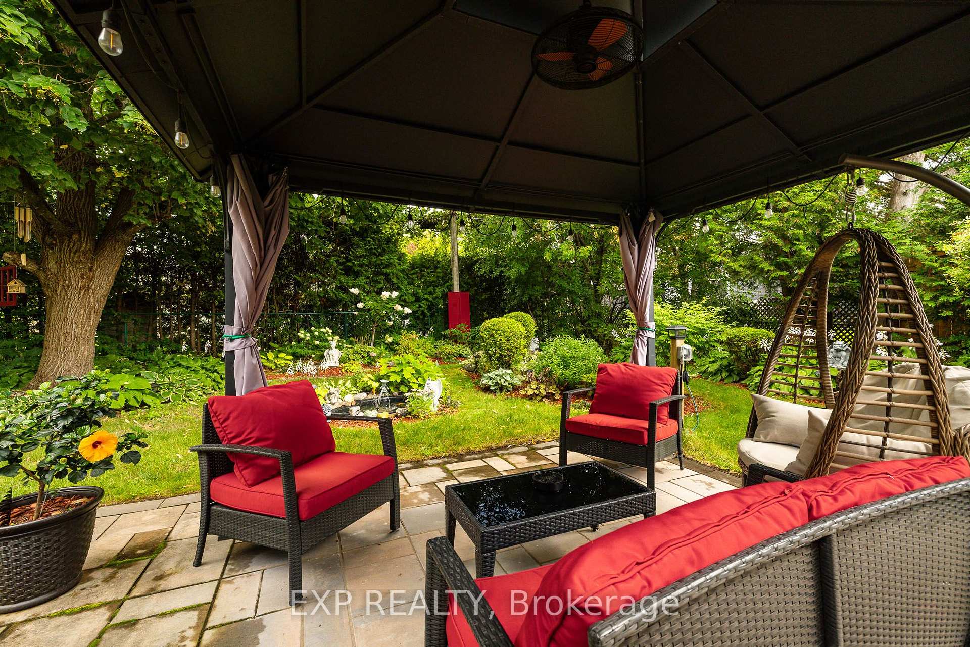 Photo 37 of 61 Ridgefield Crescent, Ottawa, Arbeatha Park — HOMEH