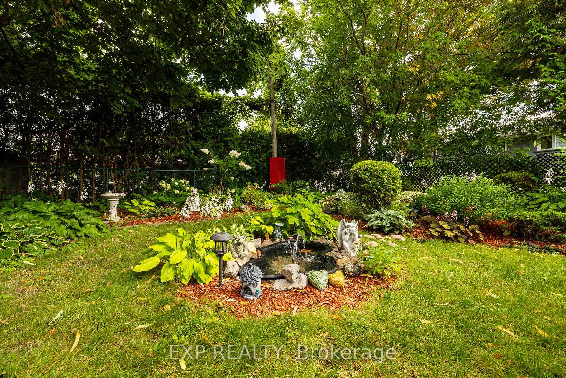 Photo 42 of 61 Ridgefield Crescent, Ottawa, Arbeatha Park — HOMEH