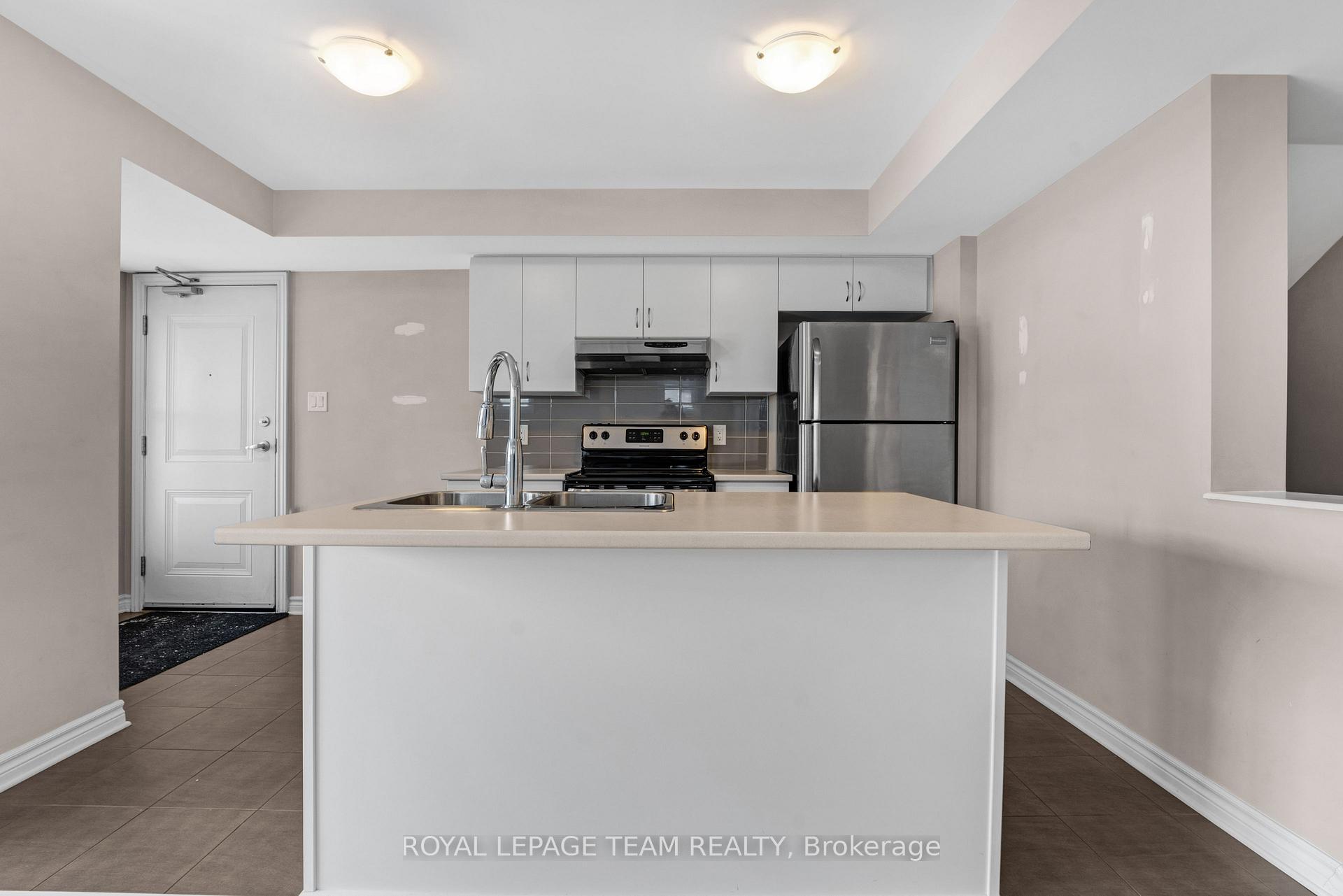 Photo 10 of 231 Infusion Private, Ottawa, Barrhaven - Strandherd — HOMEH