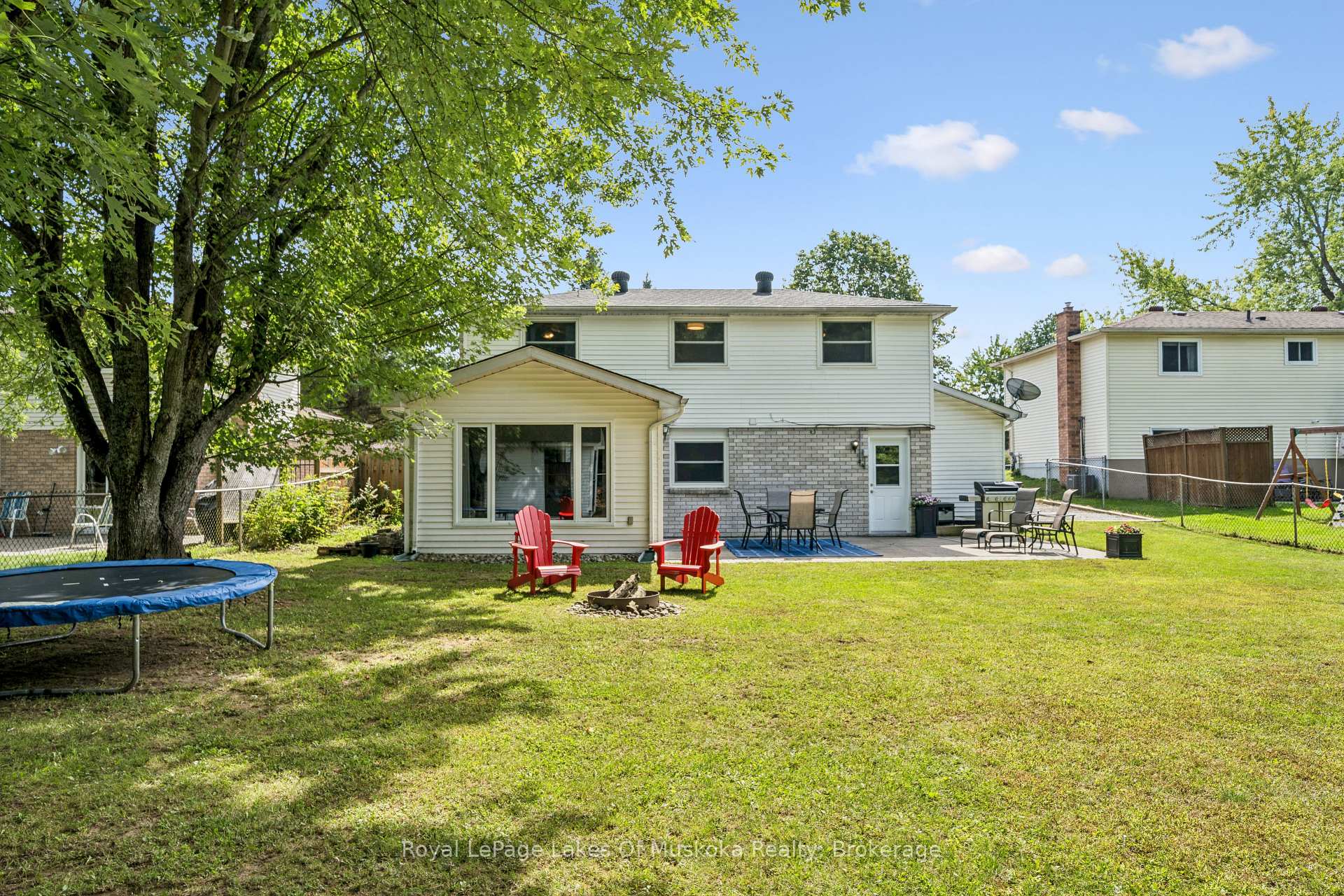 Photo 28 of 23 Maypark Drive, Bracebridge, Monck (Bracebridge) — HOMEH