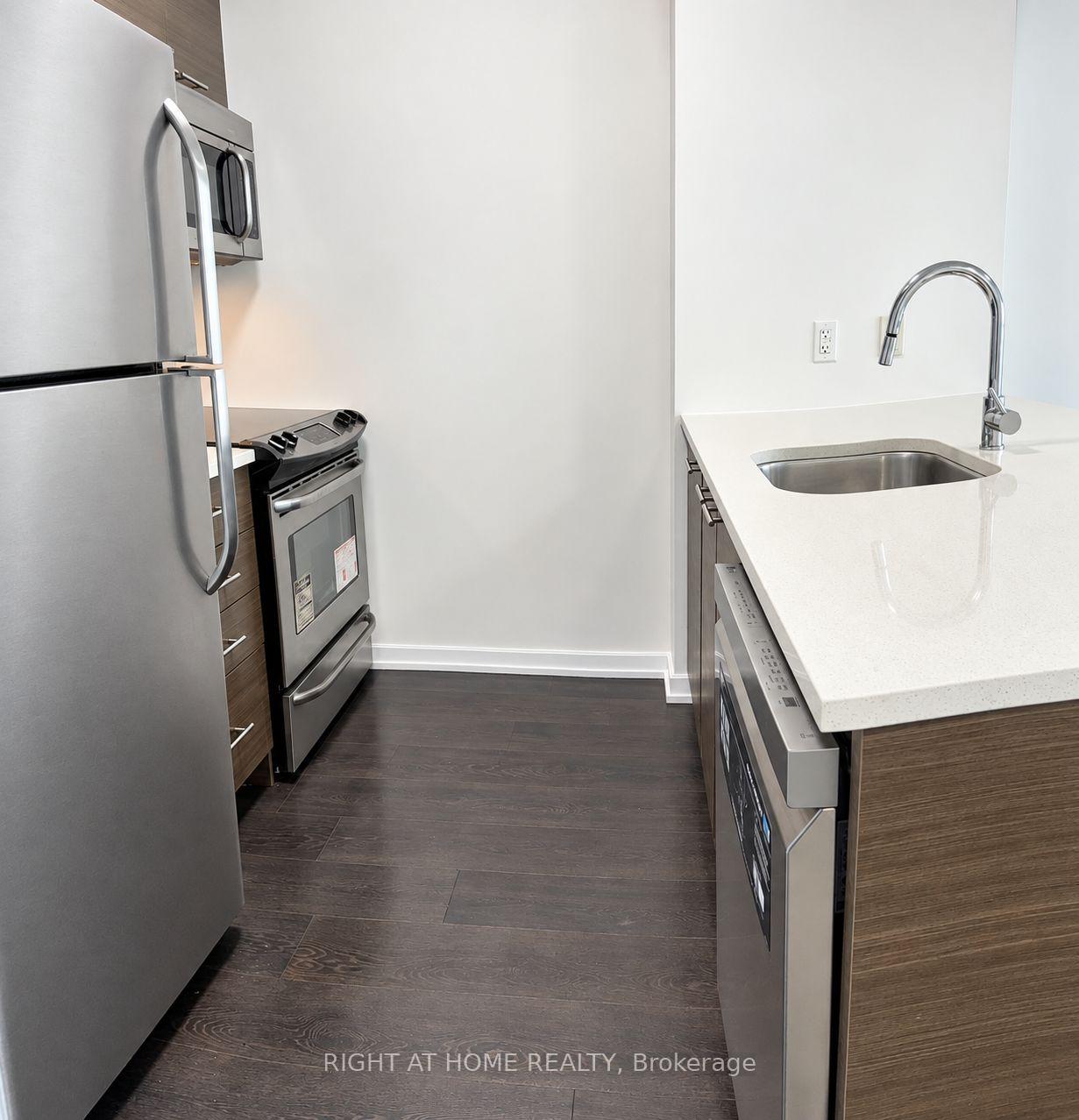 Photo 8 of Unit 404, 66 Forest Manor Road, North York, Henry Farm — HOMEH