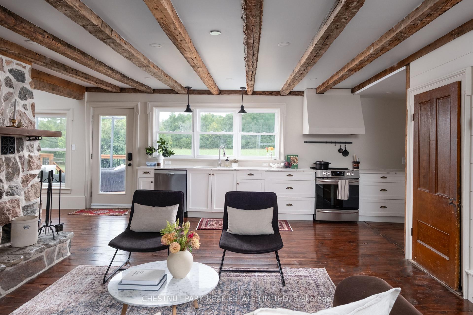 Photo 10 of 985 Melville Road, Prince Edward County, Ameliasburg Ward — HOMEH