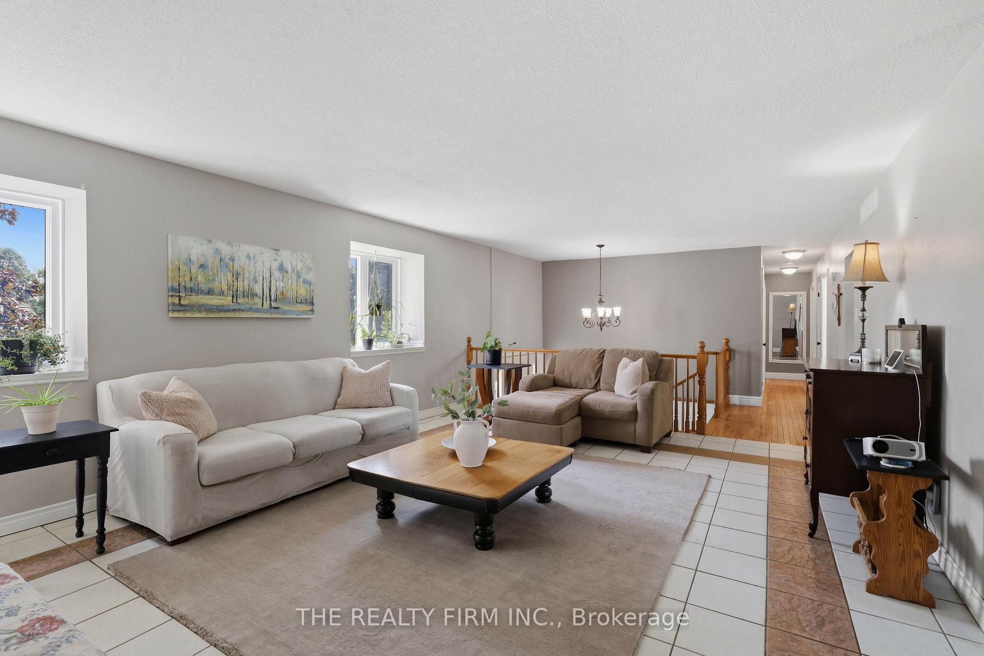Photo 7 of 1 Hueston Drive, Thames Centre, Thorndale — HOMEH