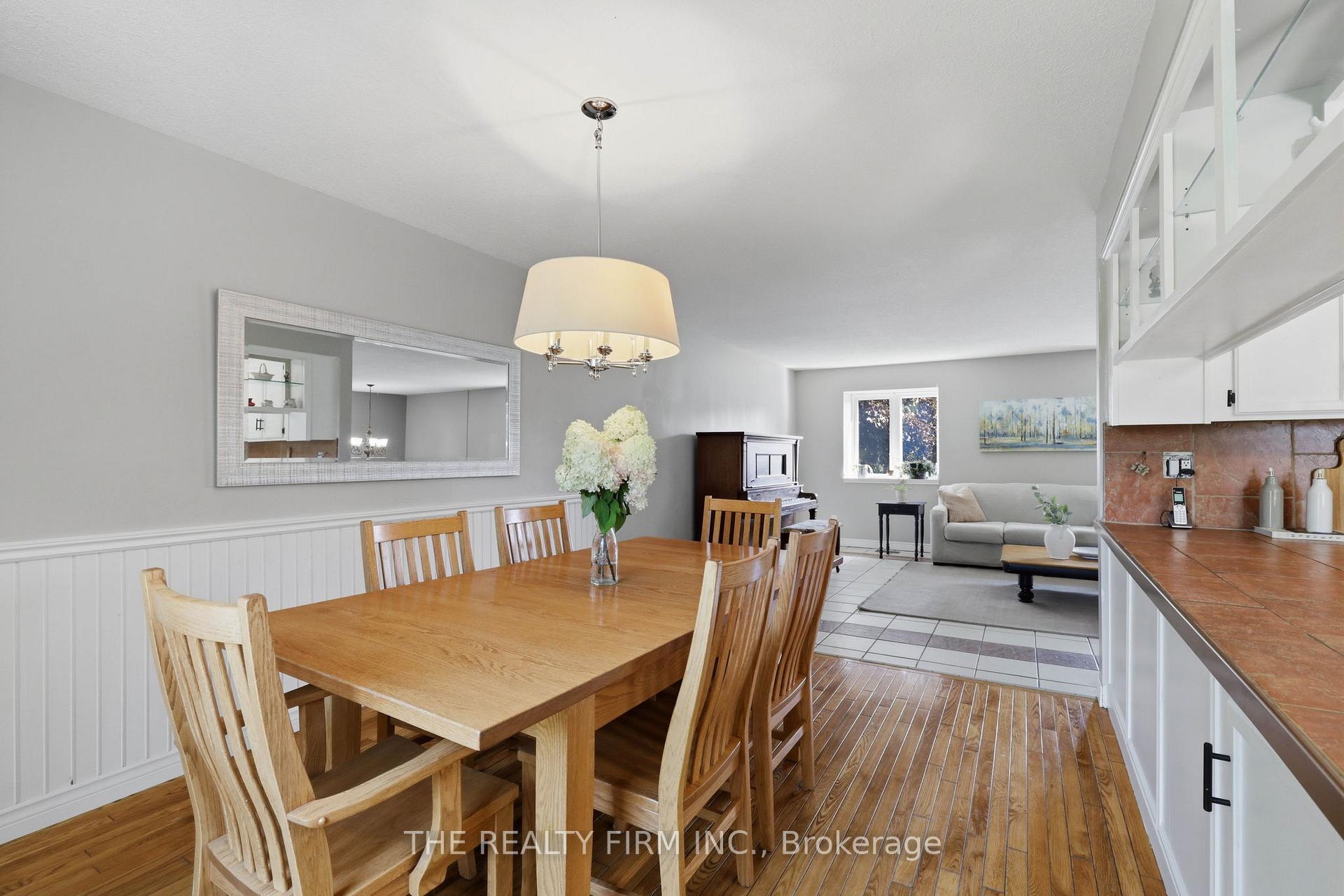 Photo 9 of 1 Hueston Drive, Thames Centre, Thorndale — HOMEH