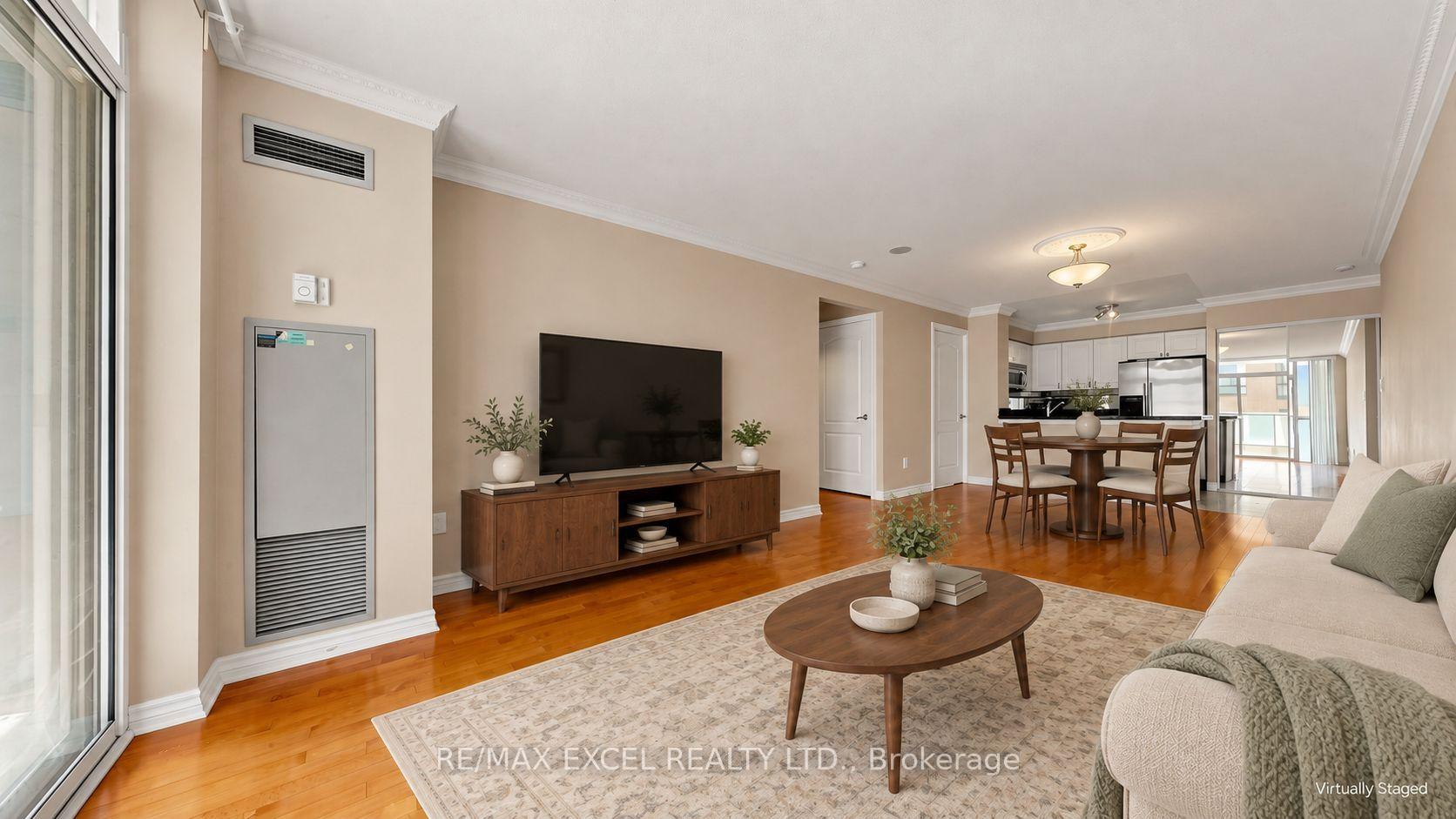 Photo 4 of Unit 506, 30 Hayden Street, Toronto, Church-Yonge Corridor — HOMEH