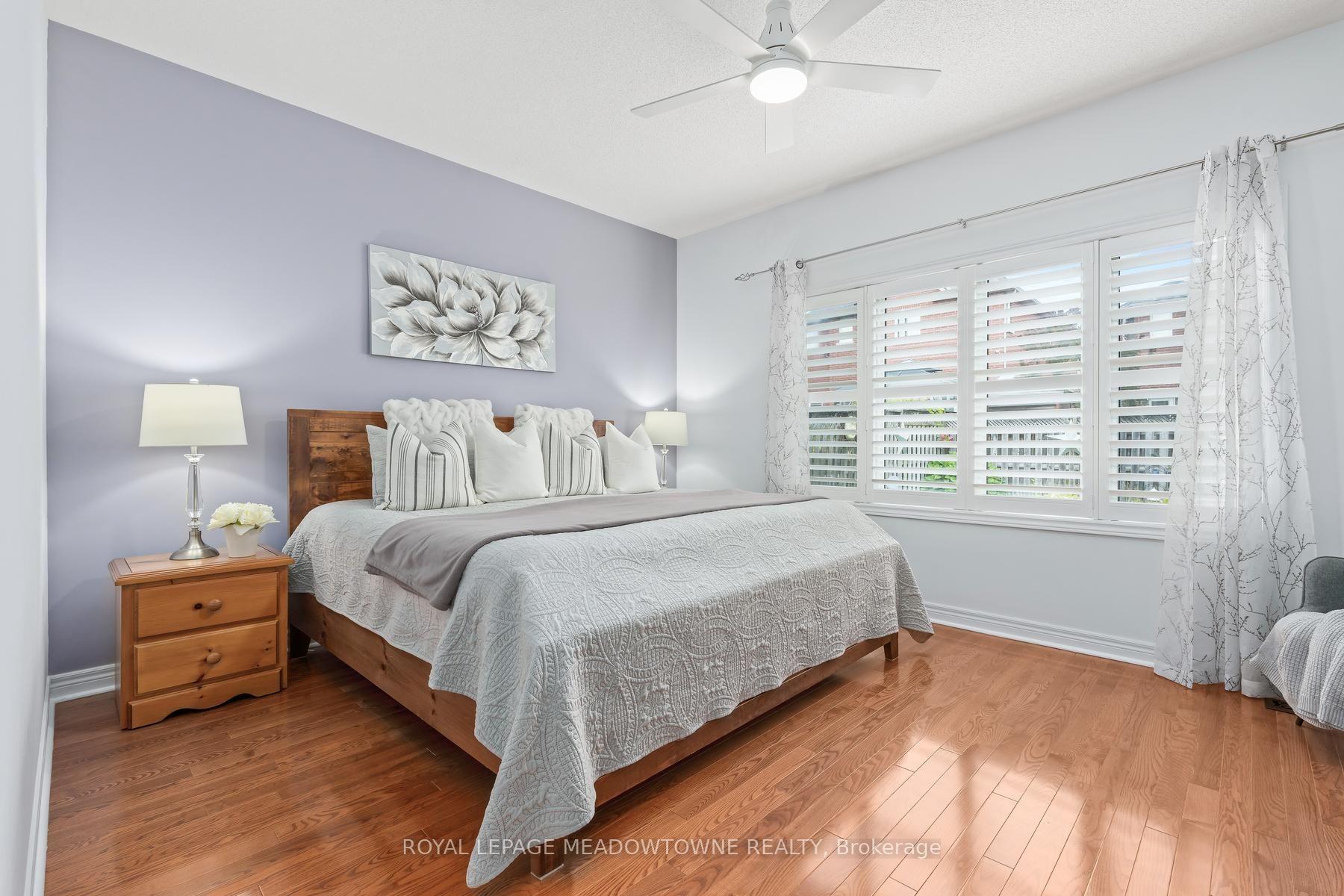 Photo 19 of 69 Chaplin Crescent, Halton Hills, Georgetown — HOMEH