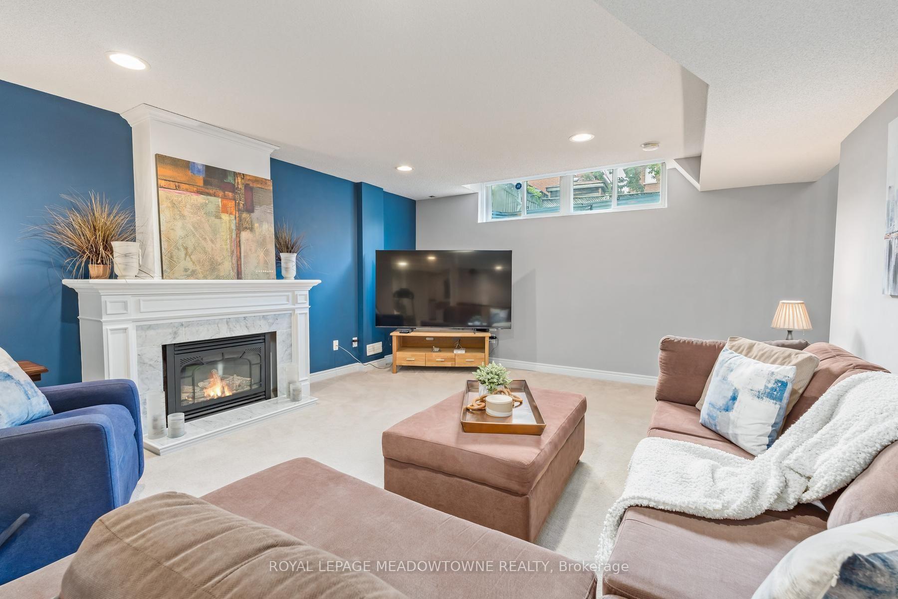 Photo 26 of 69 Chaplin Crescent, Halton Hills, Georgetown — HOMEH
