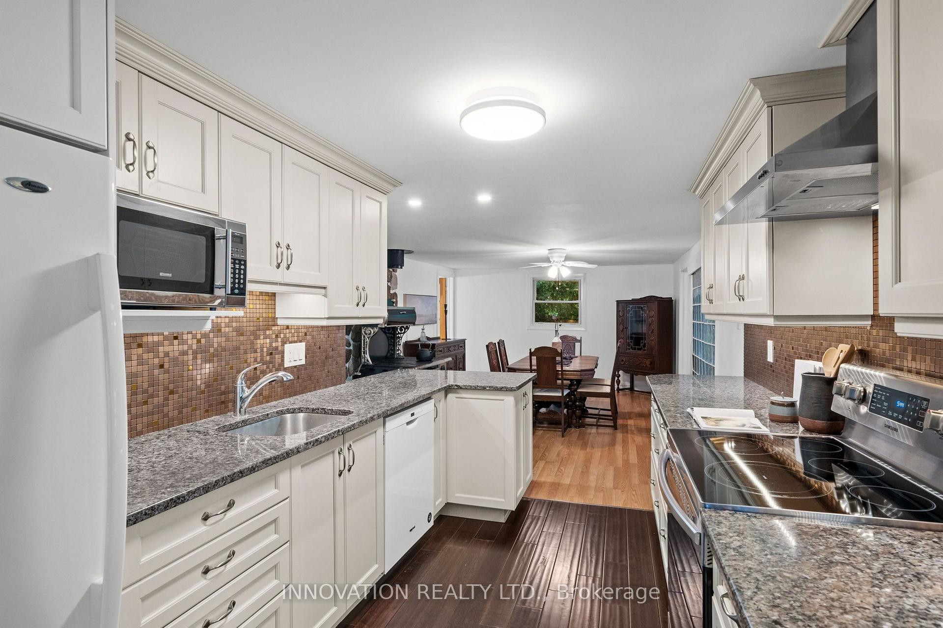 Photo 21 of 147 Montgomery Park Road, Carleton Place, Carleton Place — HOMEH