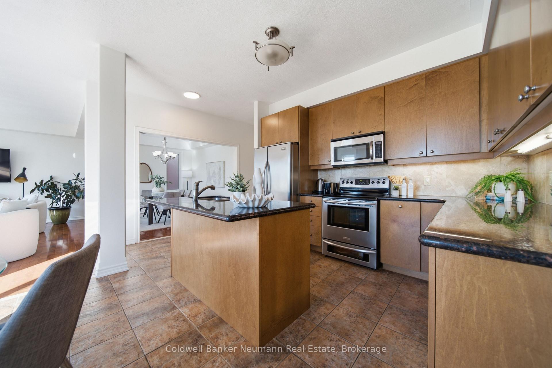 Photo 7 of 21 Trimble Crescent, Guelph, Grange Road — HOMEH