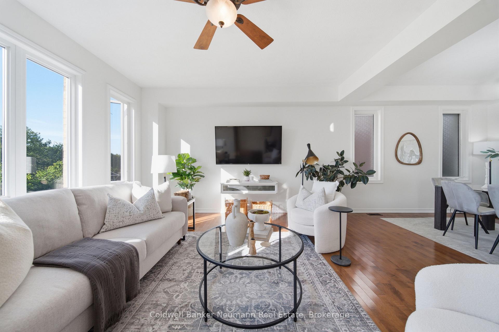 Photo 14 of 21 Trimble Crescent, Guelph, Grange Road — HOMEH