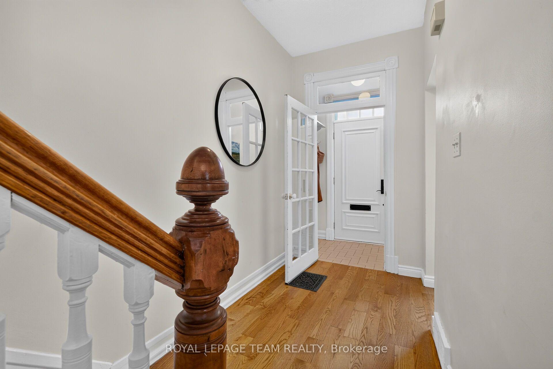 Photo 4 of 103 Rochester Street, Ottawa, West Centre Town — HOMEH