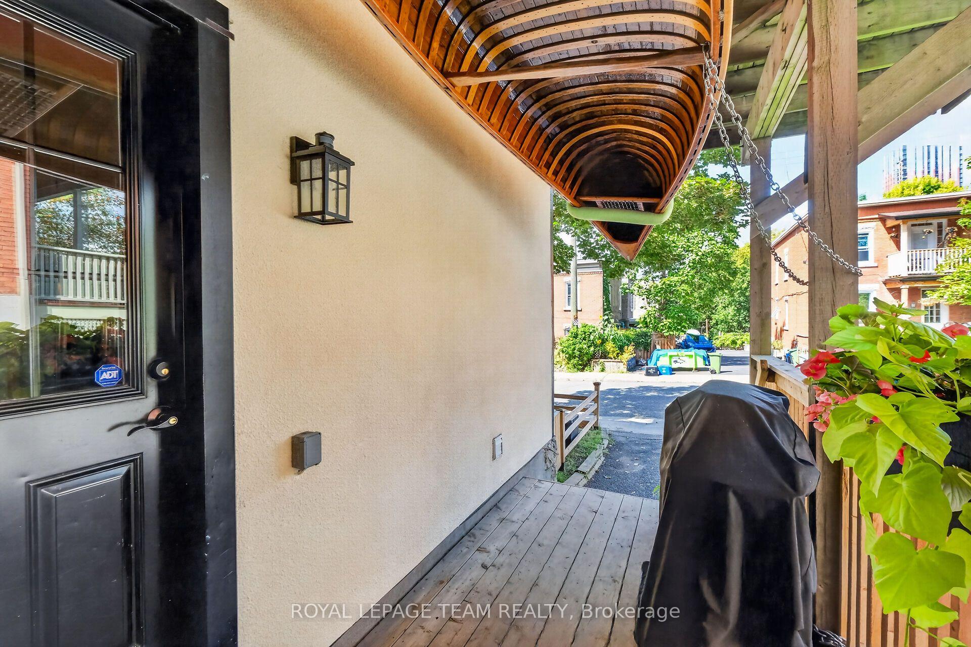 Photo 32 of 103 Rochester Street, Ottawa, West Centre Town — HOMEH
