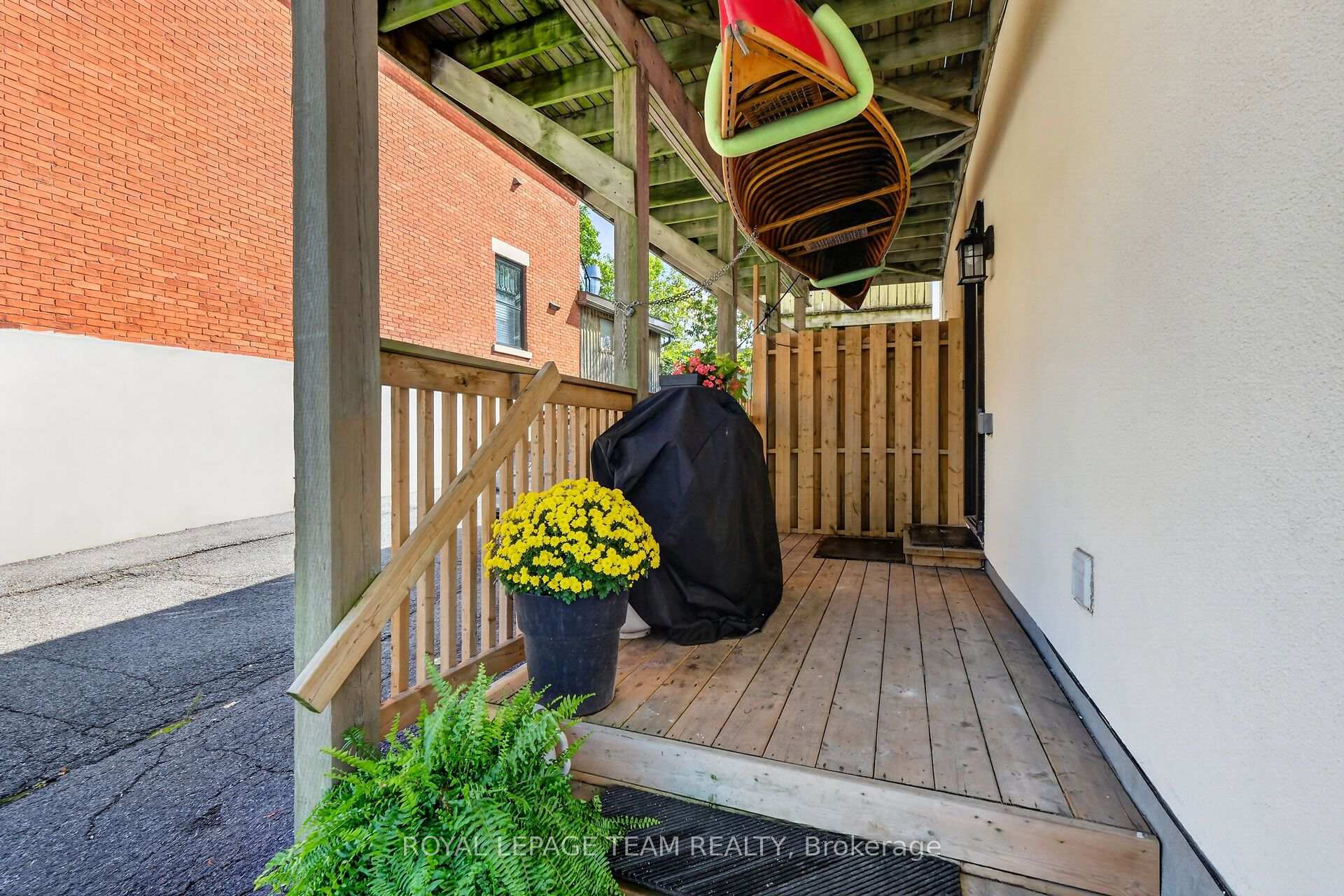 Photo 33 of 103 Rochester Street, Ottawa, West Centre Town — HOMEH