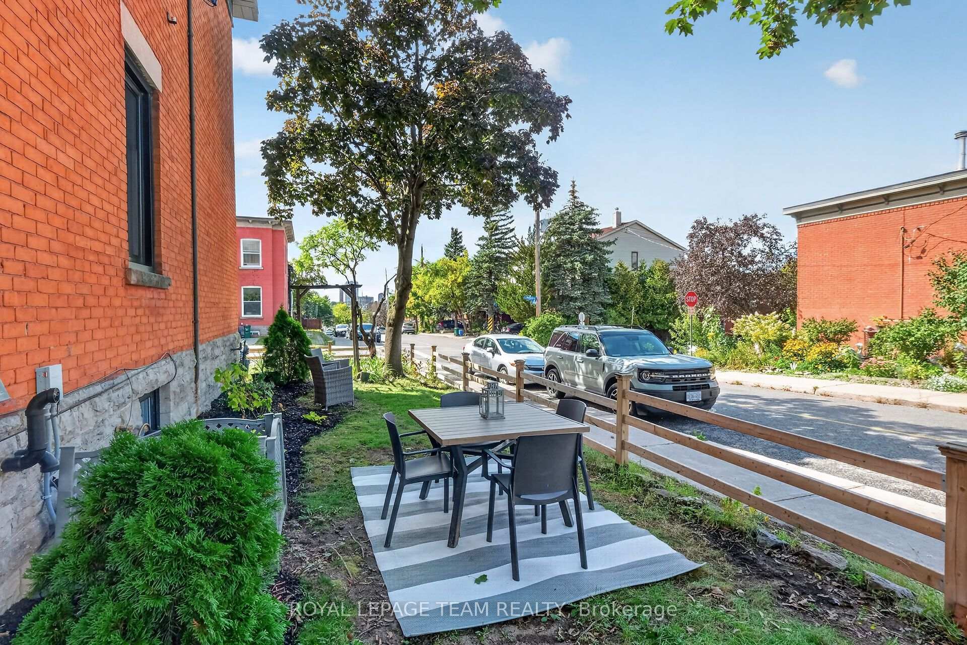 Photo 37 of 103 Rochester Street, Ottawa, West Centre Town — HOMEH