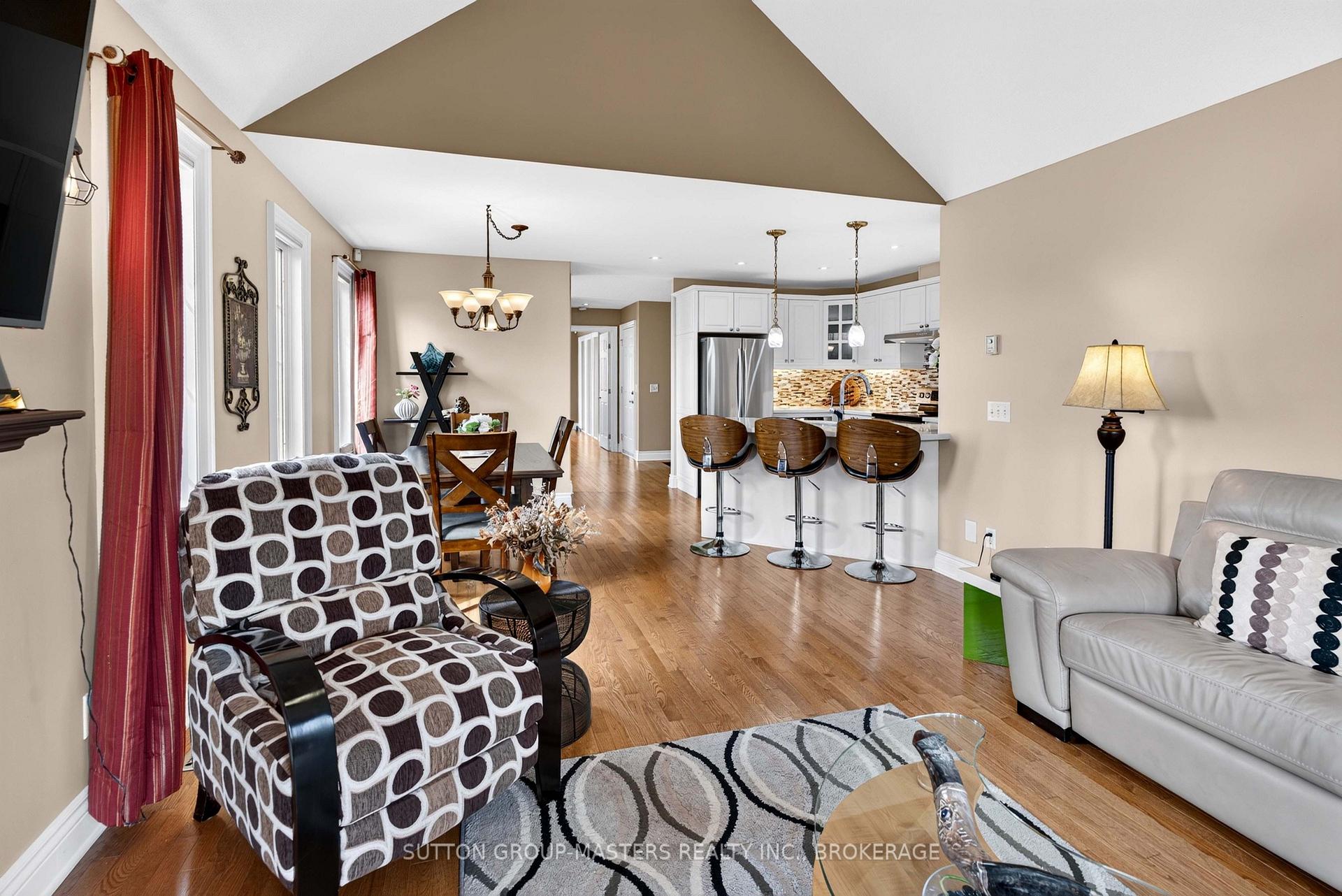 Photo 9 of 100 Britannia Crescent, Loyalist, Bath — HOMEH
