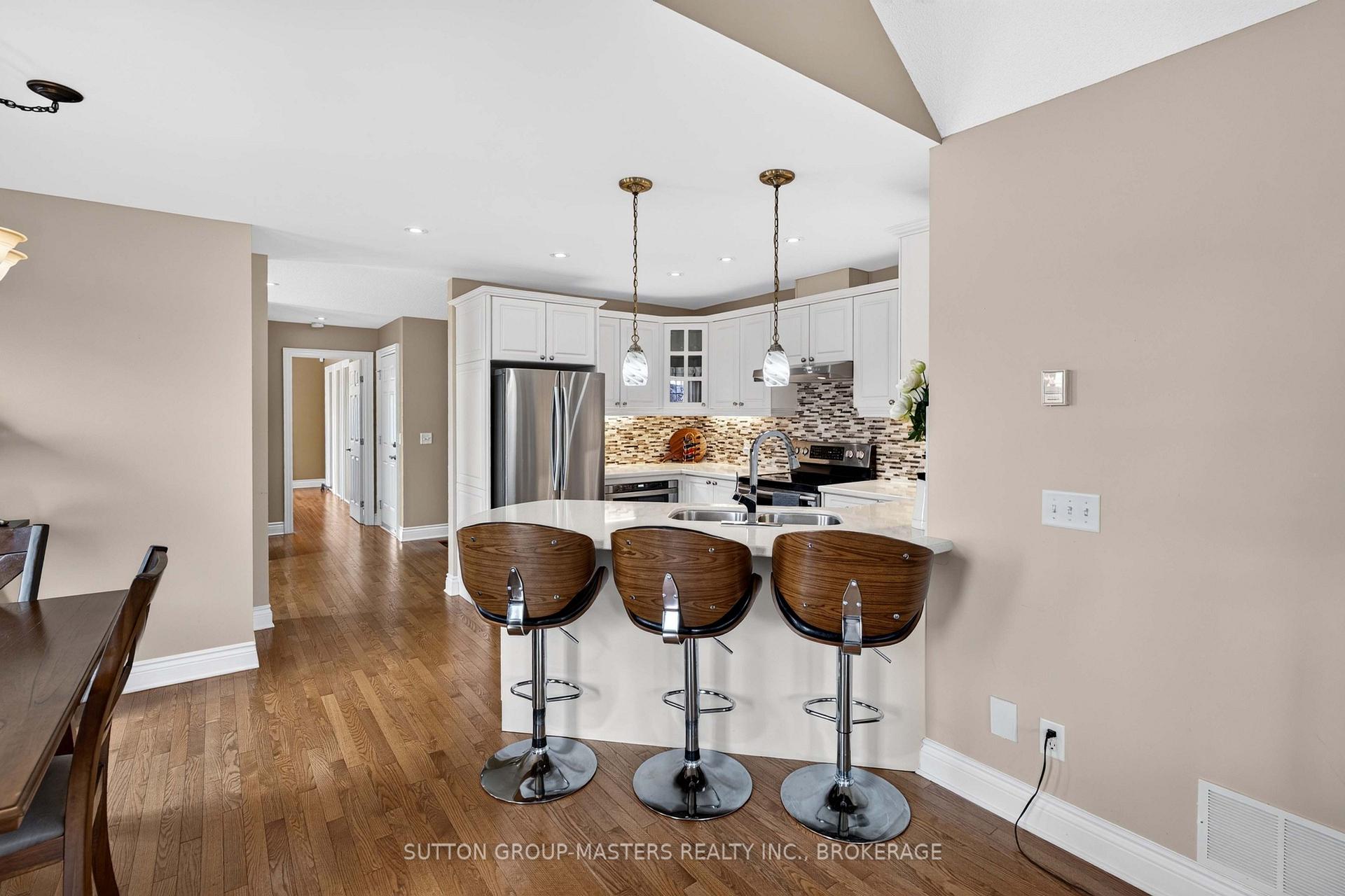 Photo 18 of 100 Britannia Crescent, Loyalist, Bath — HOMEH