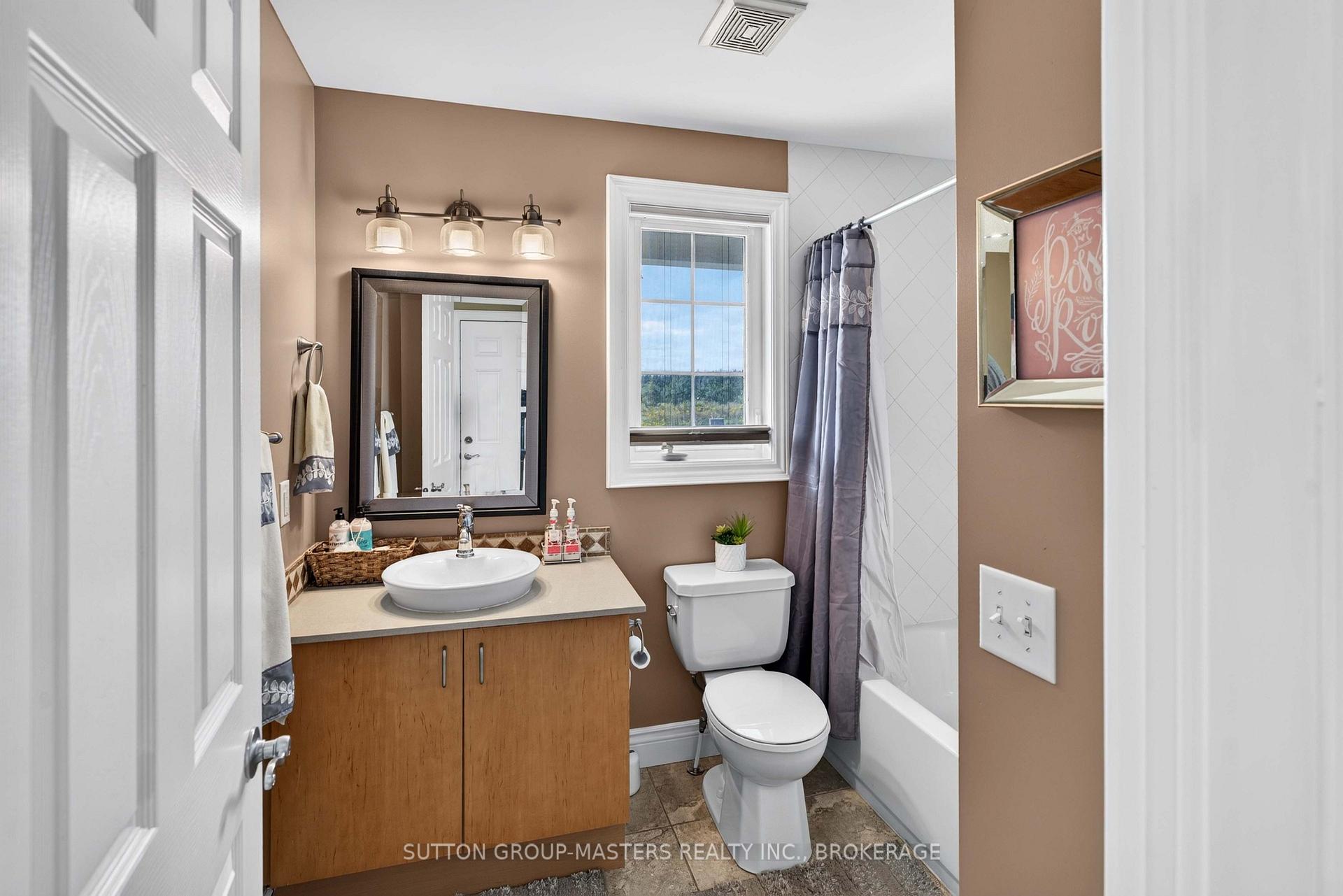 Photo 25 of 100 Britannia Crescent, Loyalist, Bath — HOMEH