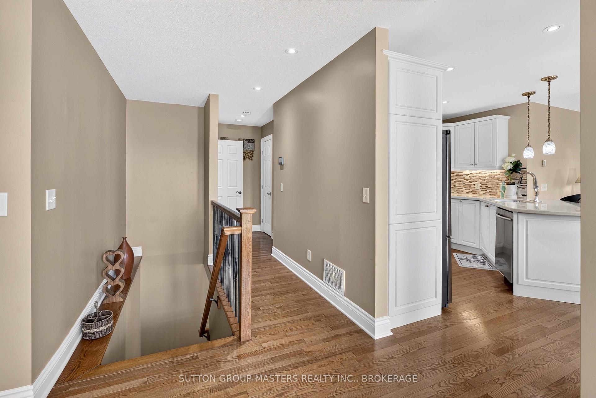 Photo 38 of 100 Britannia Crescent, Loyalist, Bath — HOMEH