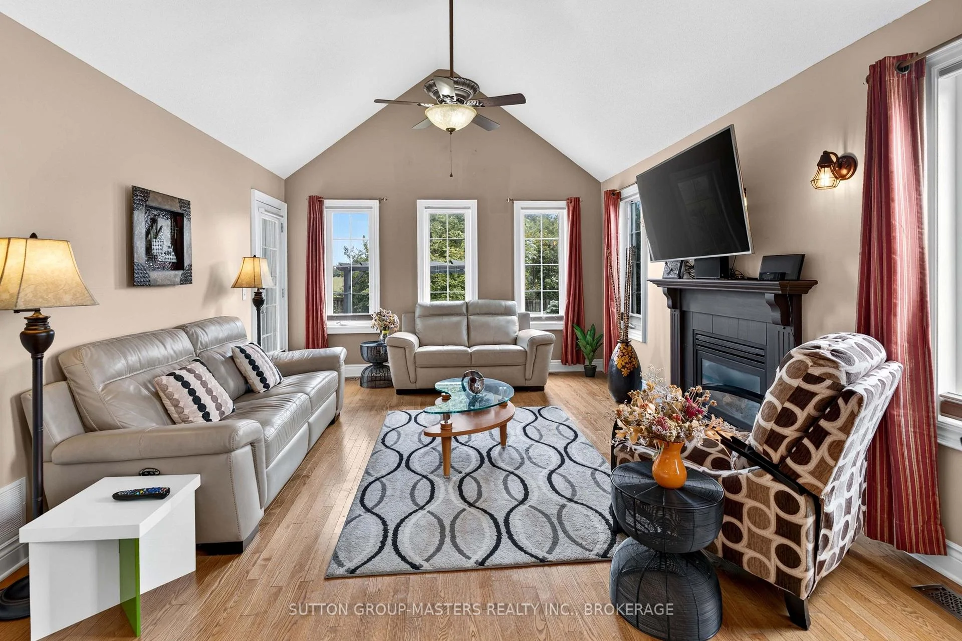 Photo 15 of 100 Britannia Crescent, Loyalist, Bath — HOMEH