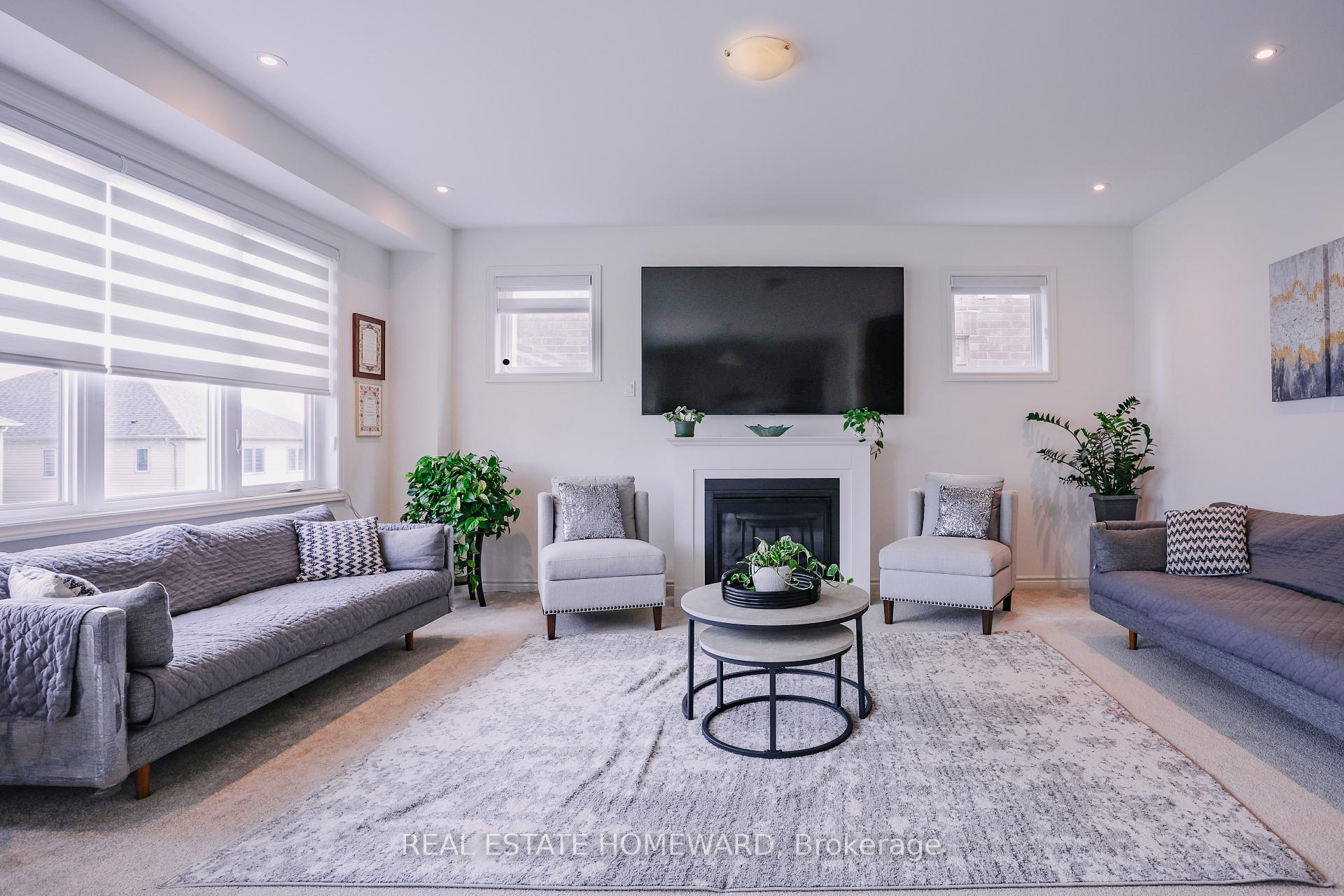 Photo 3 of 111 Rea Drive, Centre Wellington, Fergus — HOMEH