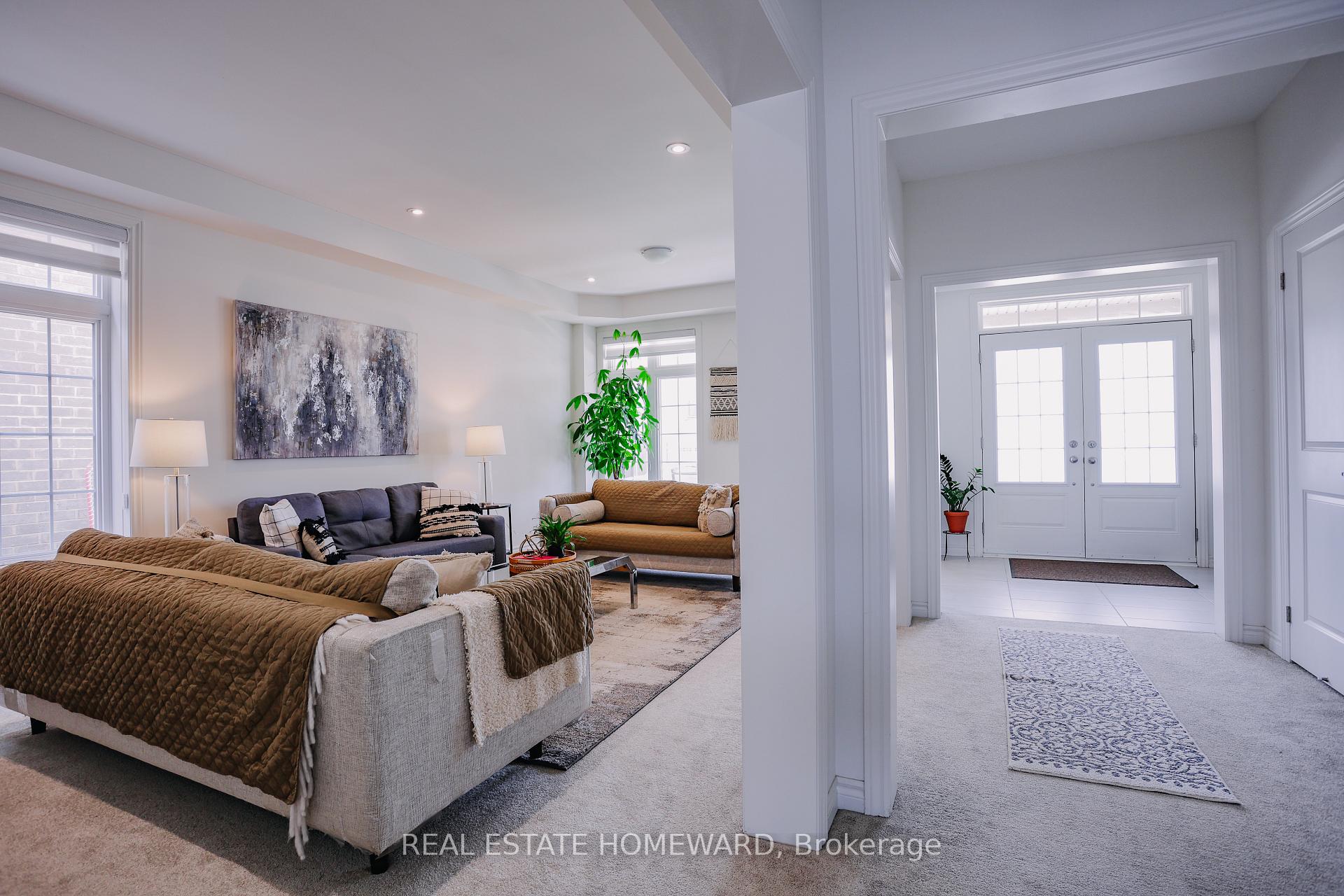 Photo 8 of 111 Rea Drive, Centre Wellington, Fergus — HOMEH