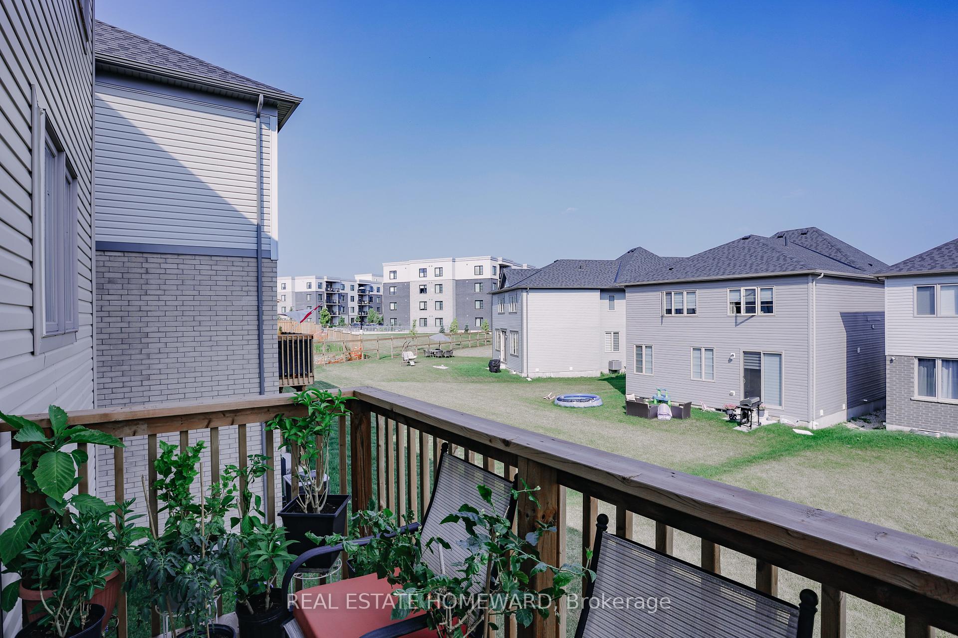 Photo 32 of 111 Rea Drive, Centre Wellington, Fergus — HOMEH