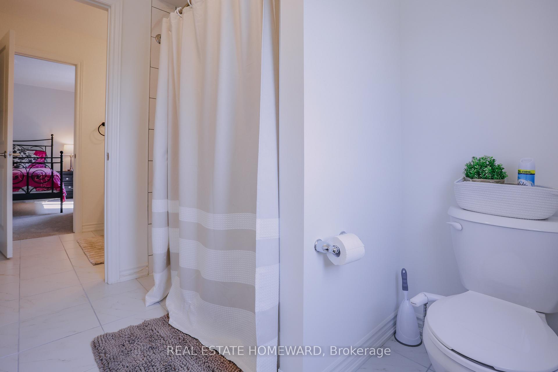 Photo 35 of 111 Rea Drive, Centre Wellington, Fergus — HOMEH