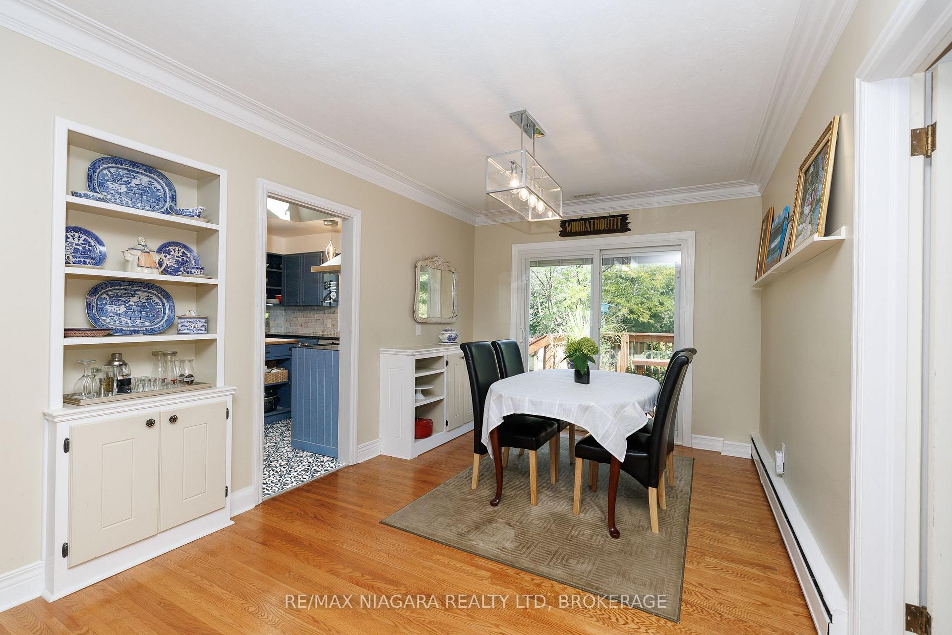 Photo 12 of 6329 Goodsir Crescent, Niagara Falls, Hospital — HOMEH