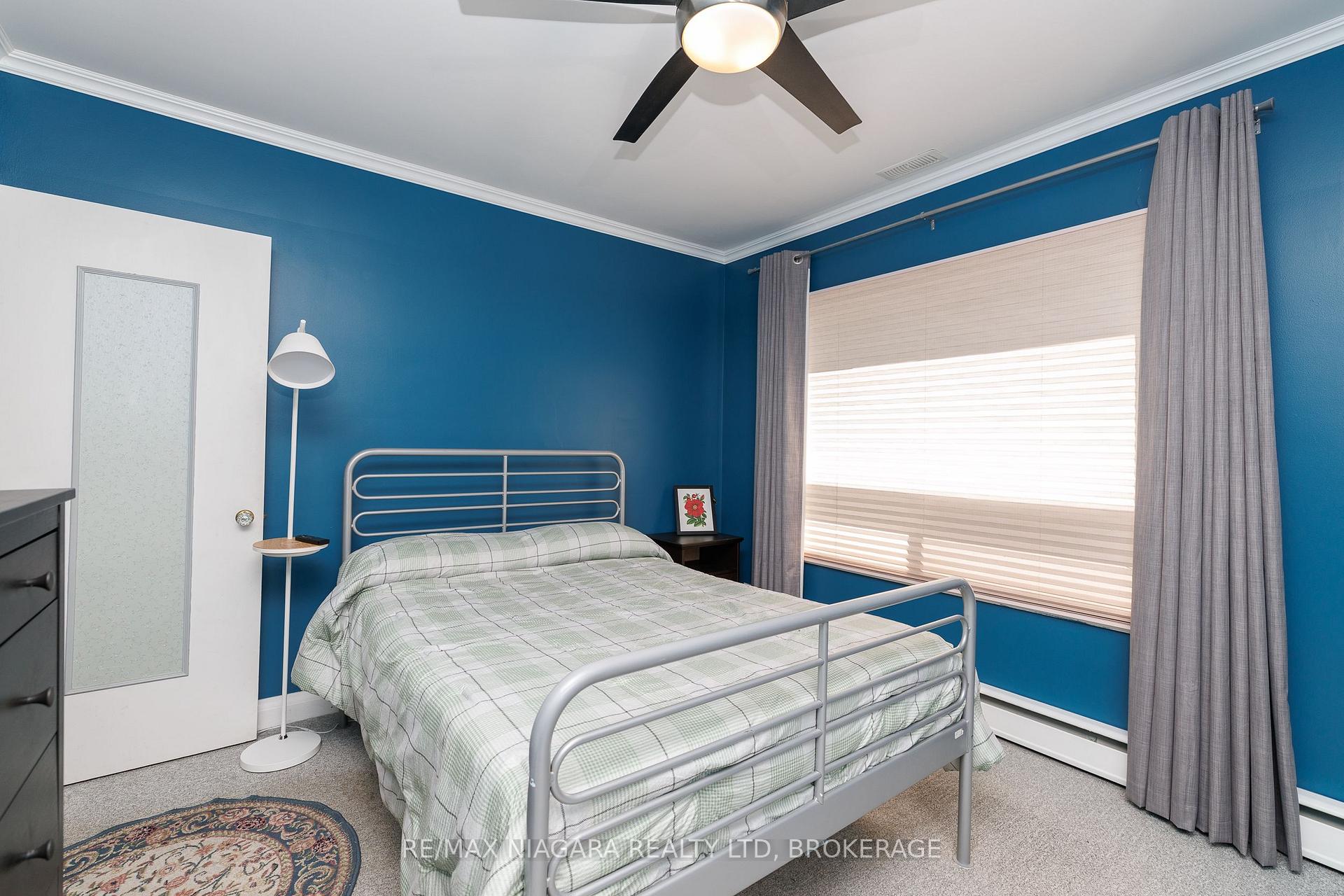 Photo 24 of 6329 Goodsir Crescent, Niagara Falls, Hospital — HOMEH