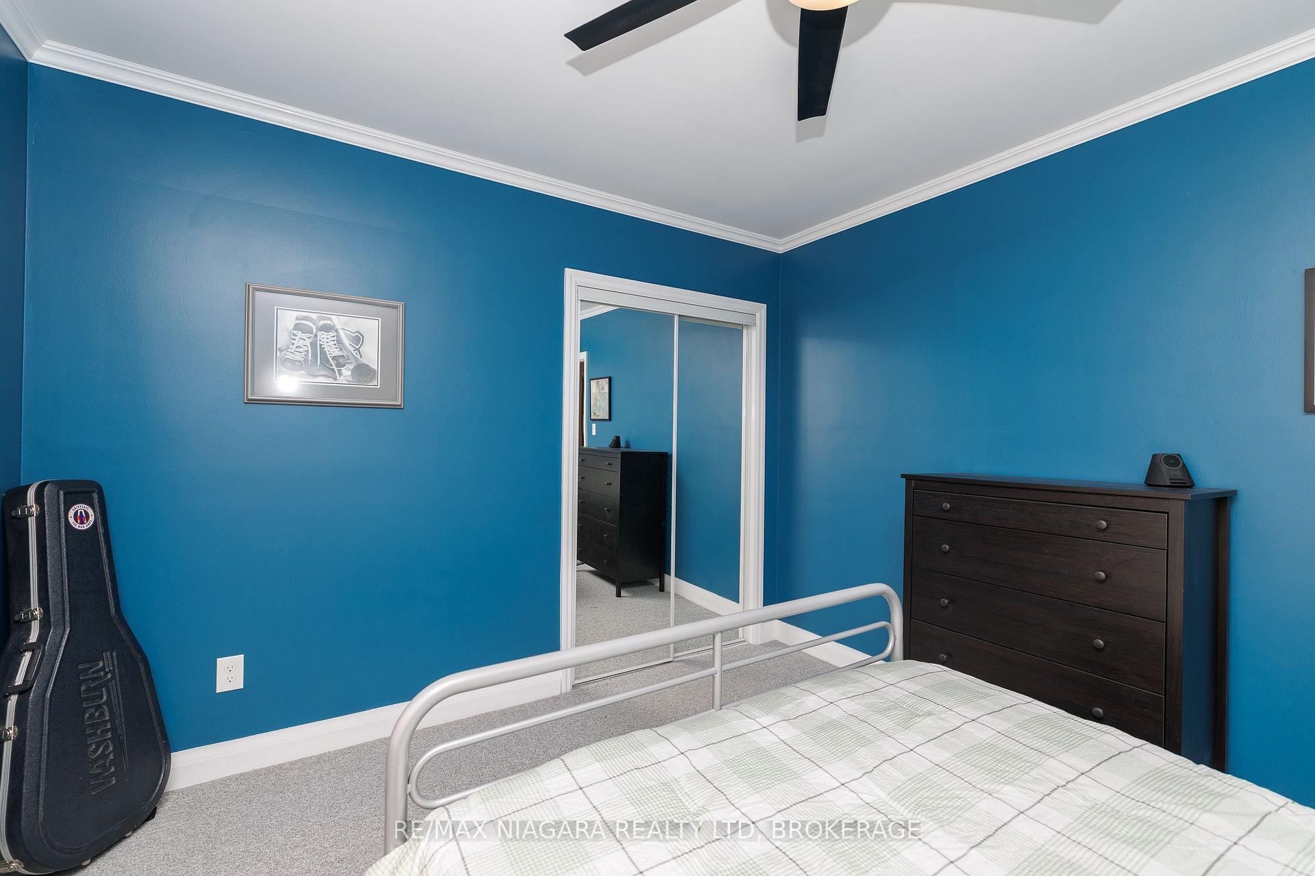 Photo 25 of 6329 Goodsir Crescent, Niagara Falls, Hospital — HOMEH