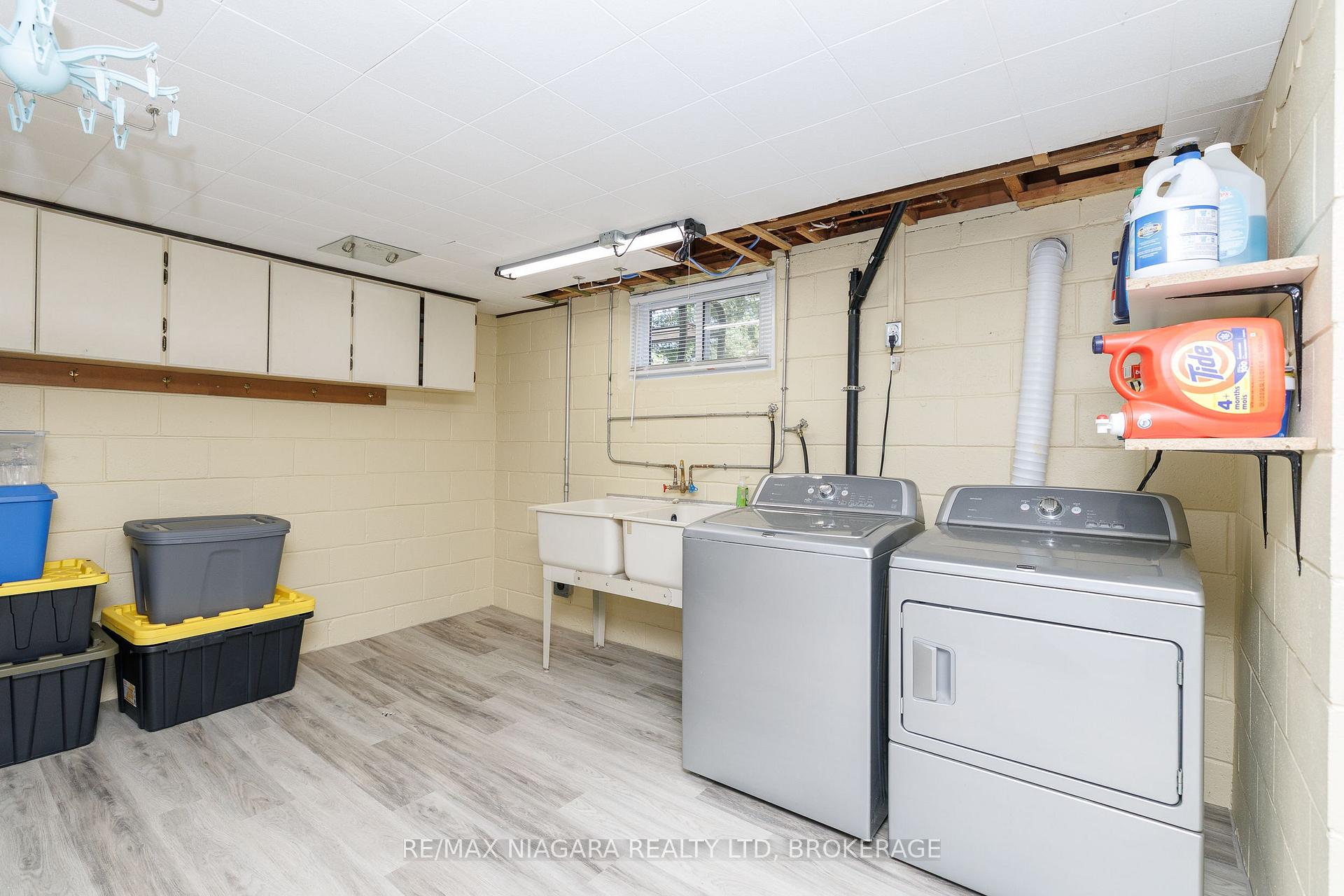 Photo 36 of 6329 Goodsir Crescent, Niagara Falls, Hospital — HOMEH