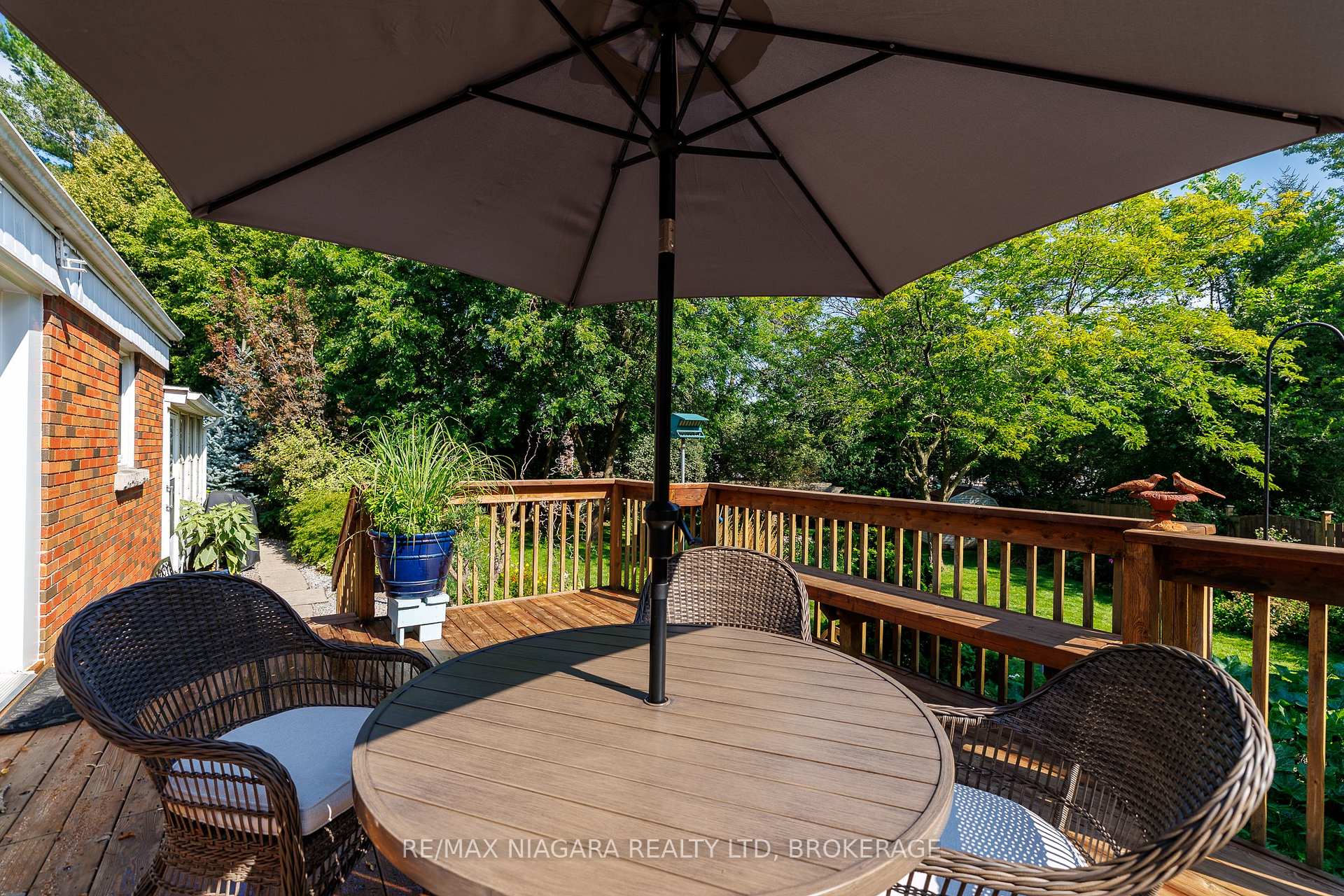 Photo 38 of 6329 Goodsir Crescent, Niagara Falls, Hospital — HOMEH