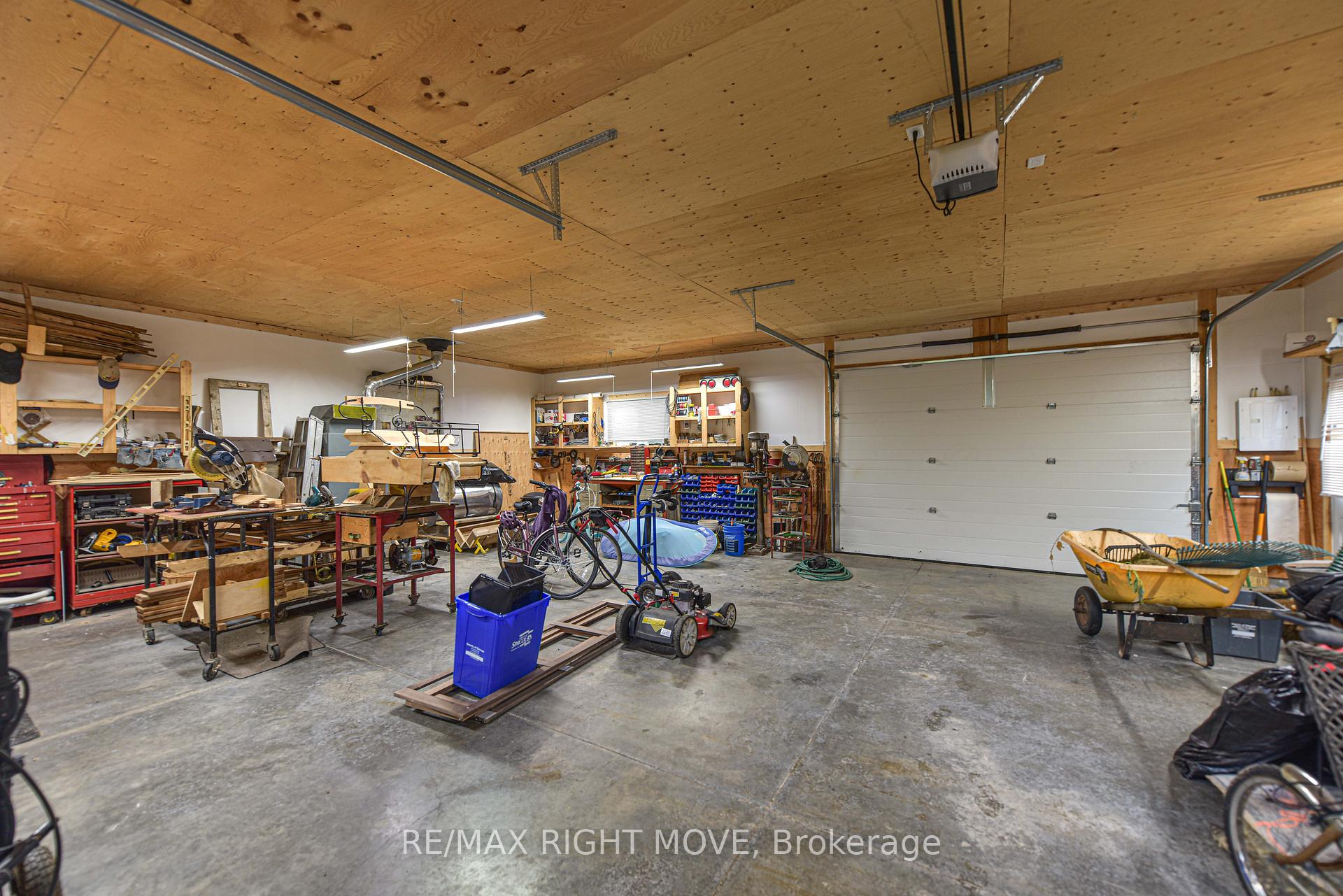 Photo 5 of 1220 Birchcliffe Crescent, Severn, Rural Severn — HOMEH