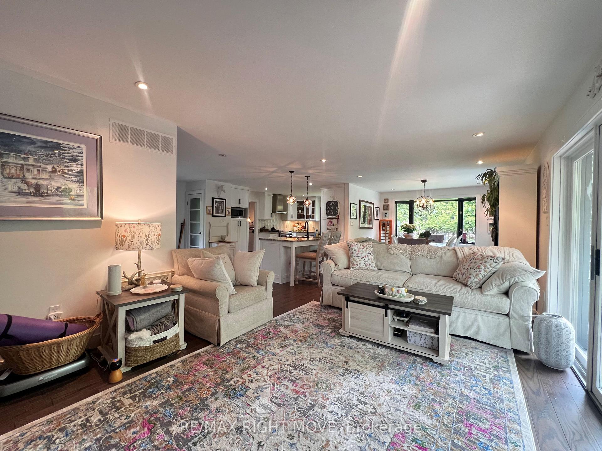 Photo 16 of 1220 Birchcliffe Crescent, Severn, Rural Severn — HOMEH