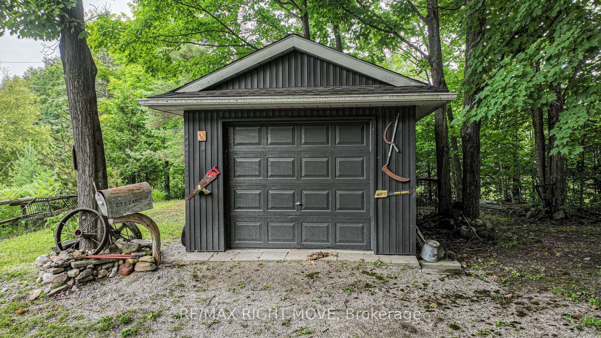 Photo 29 of 1220 Birchcliffe Crescent, Severn, Rural Severn — HOMEH