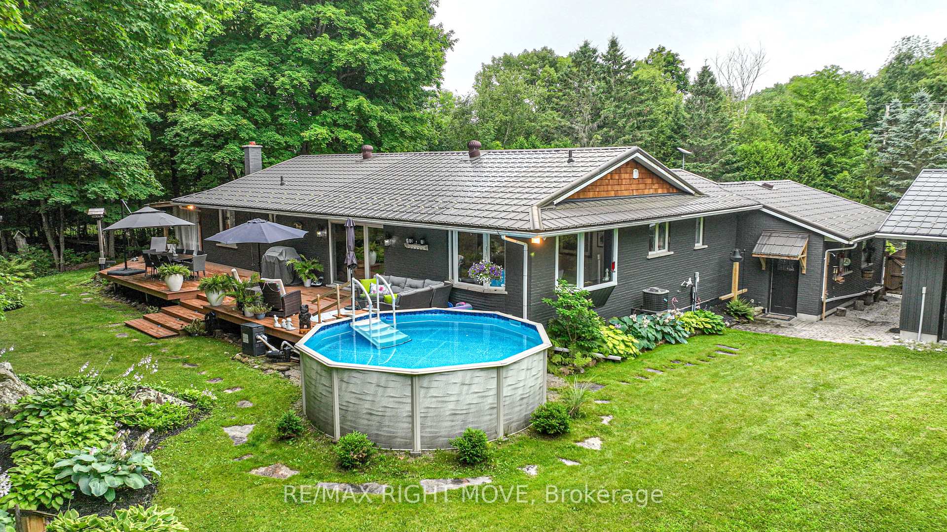 Photo 30 of 1220 Birchcliffe Crescent, Severn, Rural Severn — HOMEH