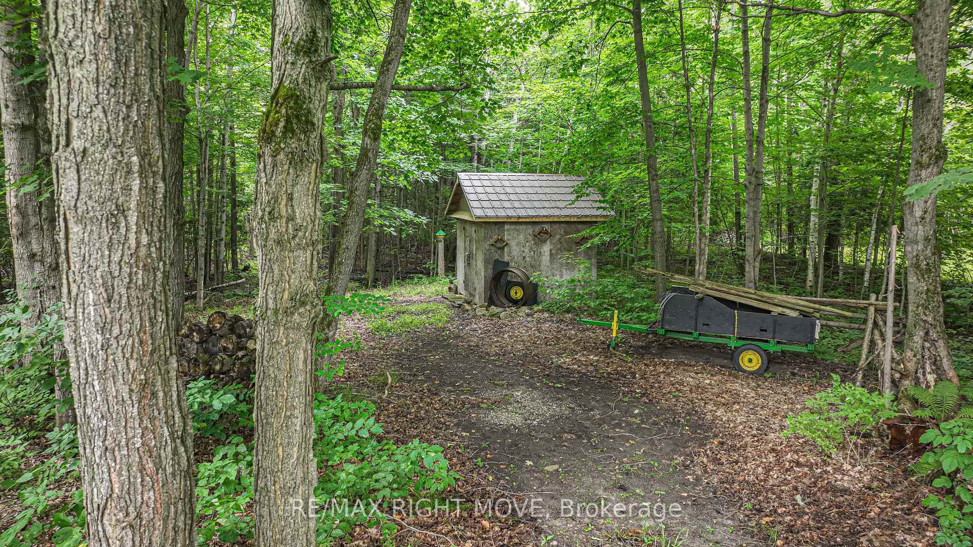 Photo 41 of 1220 Birchcliffe Crescent, Severn, Rural Severn — HOMEH