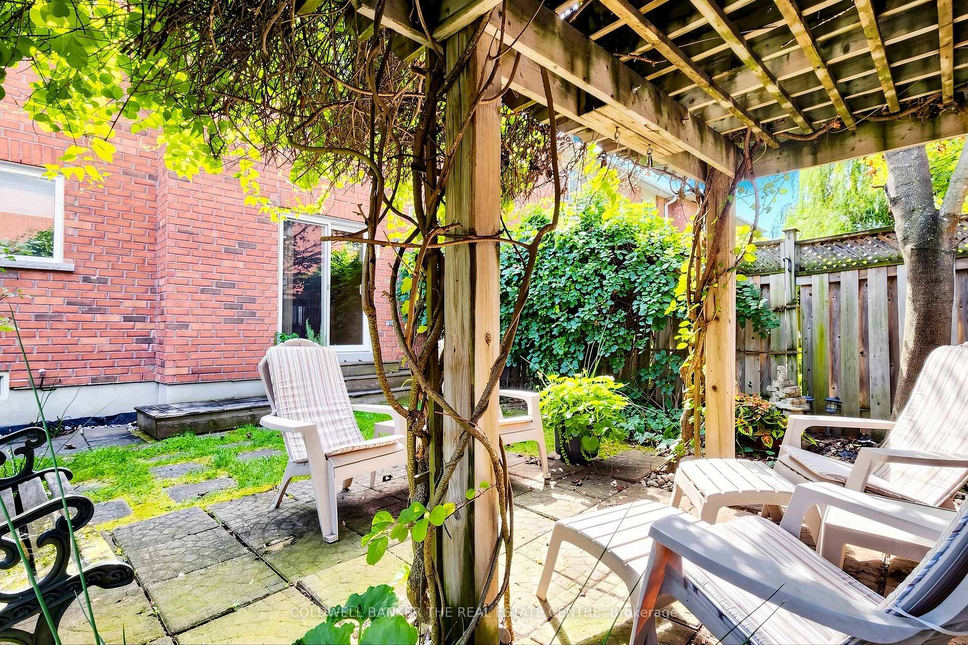 Photo 43 of 260 Flagstone Way, Newmarket, Woodland Hill — HOMEH