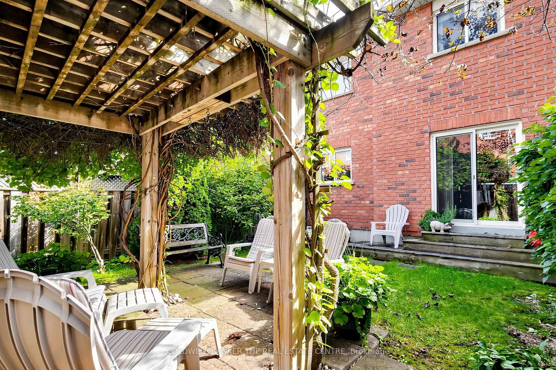 Photo 44 of 260 Flagstone Way, Newmarket, Woodland Hill — HOMEH