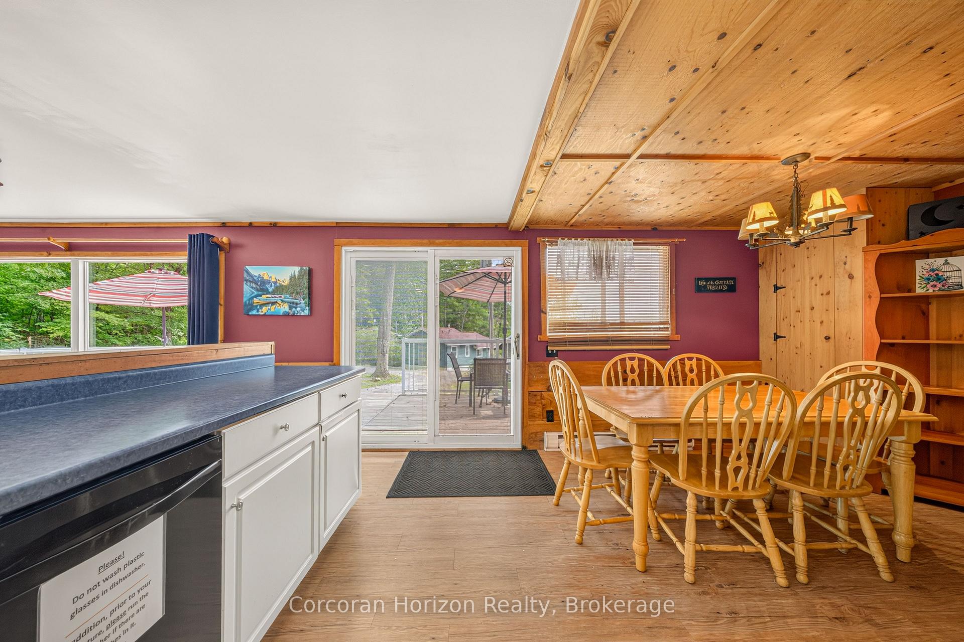 Photo 17 of Unit 4, 7 Silver Point Road, Seguin — HOMEH