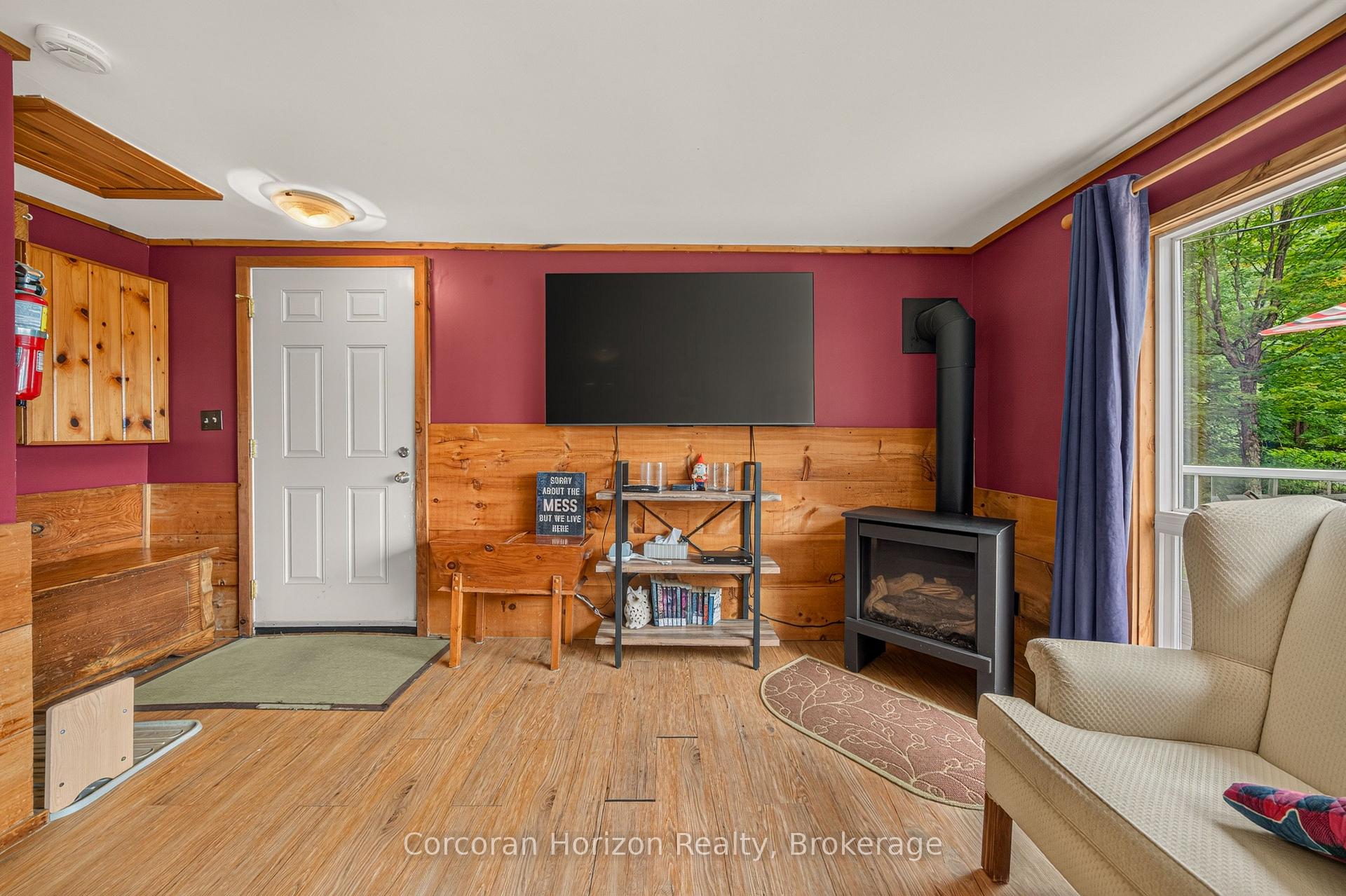 Photo 23 of Unit 4, 7 Silver Point Road, Seguin — HOMEH