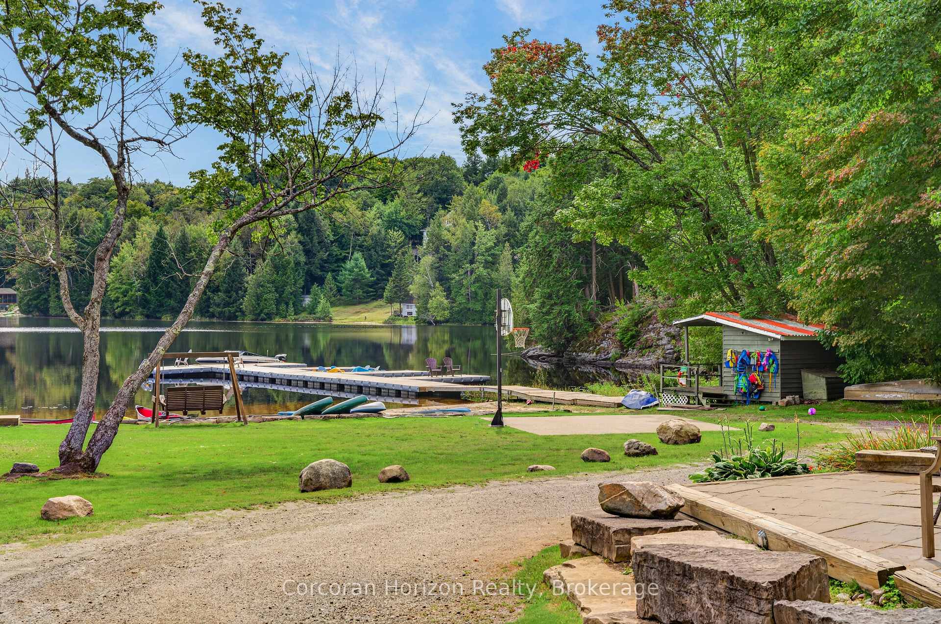Photo 32 of Unit 4, 7 Silver Point Road, Seguin — HOMEH
