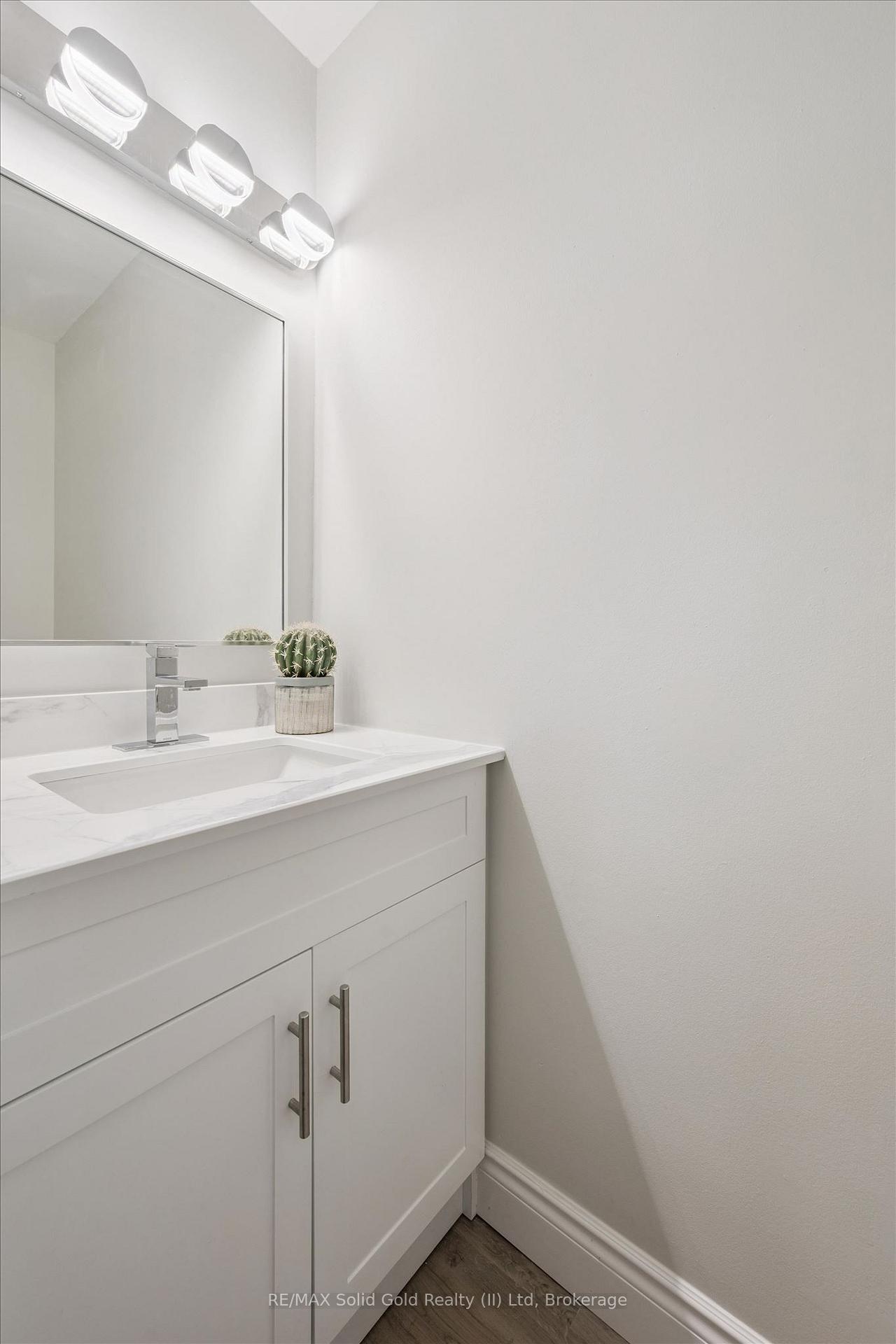 Photo 8 of Unit 10, 89 Woolwich Street, Waterloo, University Downs — HOMEH